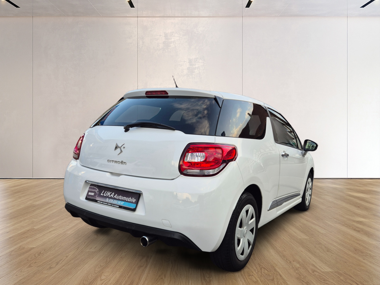 DS AUTOMOBILES DS3 1.6 16V e-HDi SO Chic-showroom-element-3