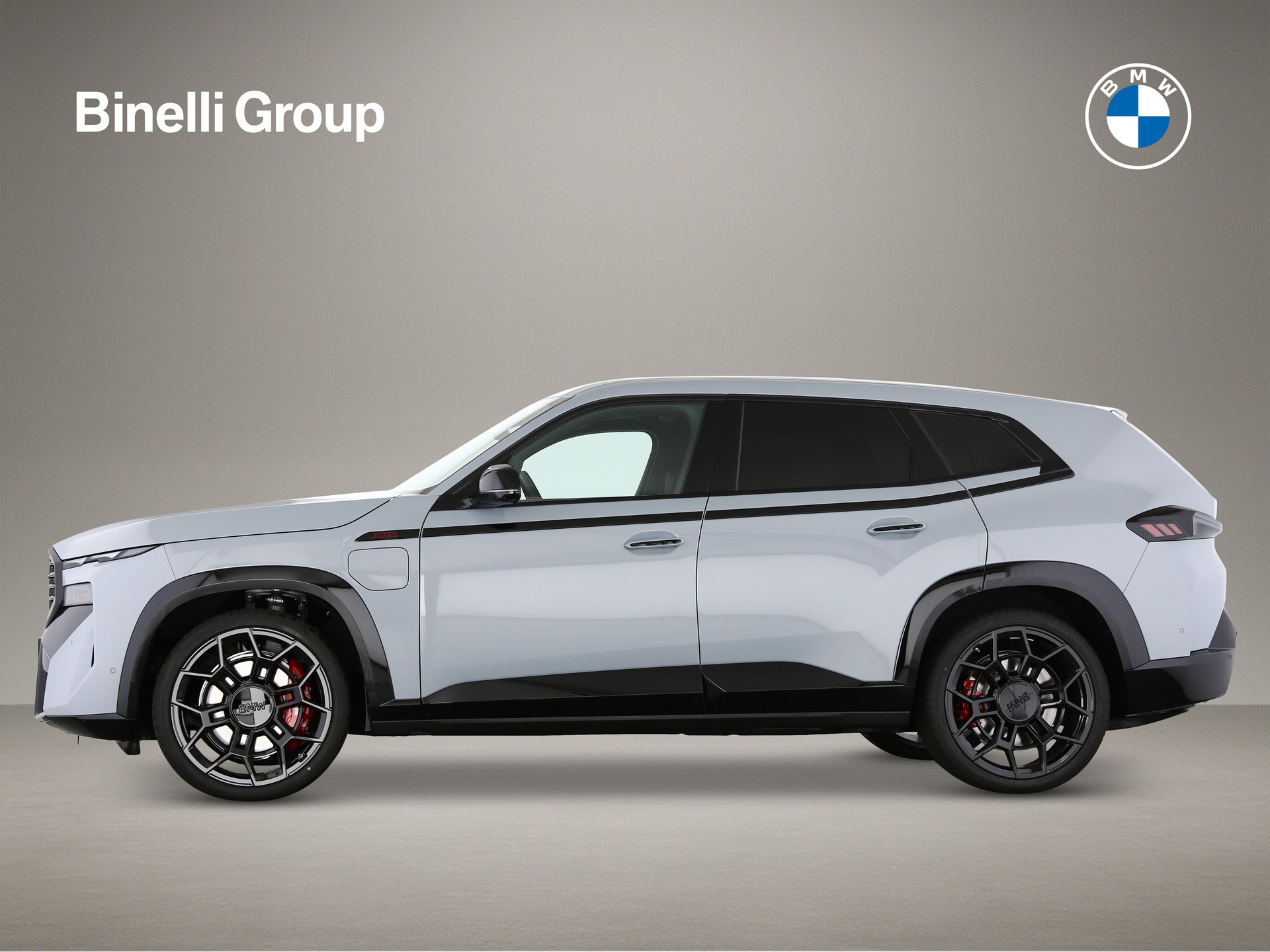 BMW XM Label Plug-in Hybrid-image-4
