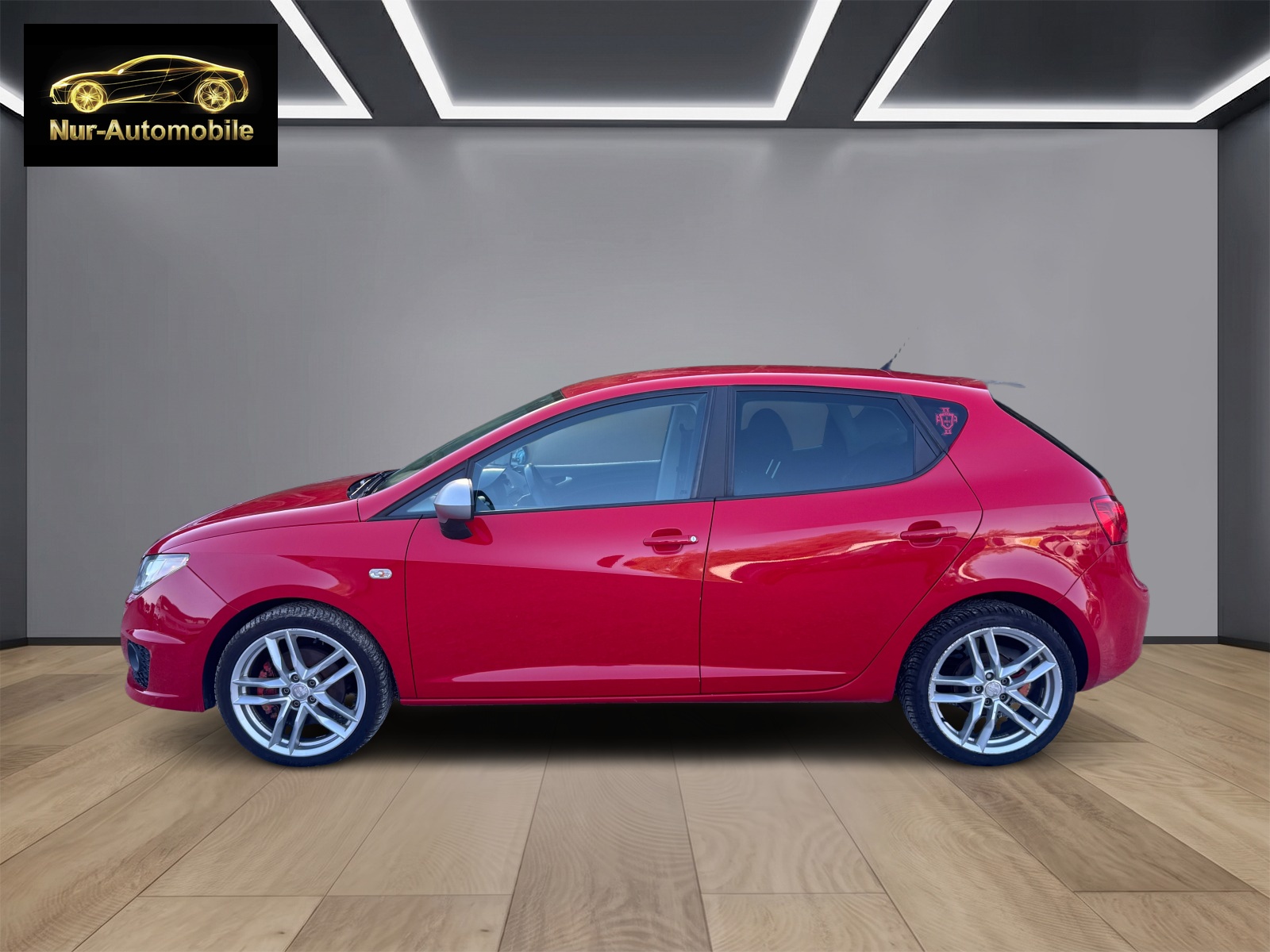 SEAT Ibiza 2.0 TDI FR-showroom-element-1