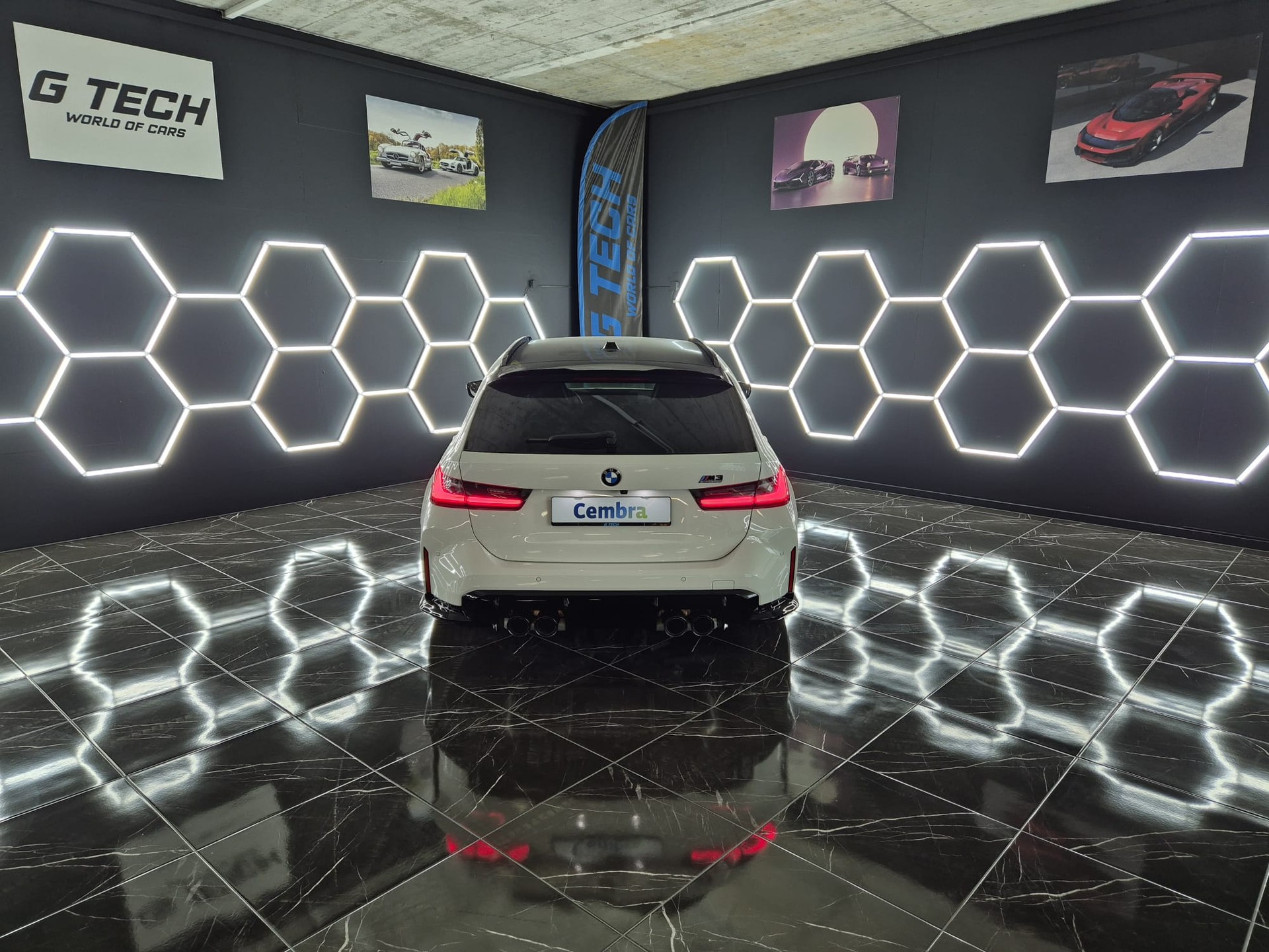 BMW M3 Touring xDrive Competition M-image-9