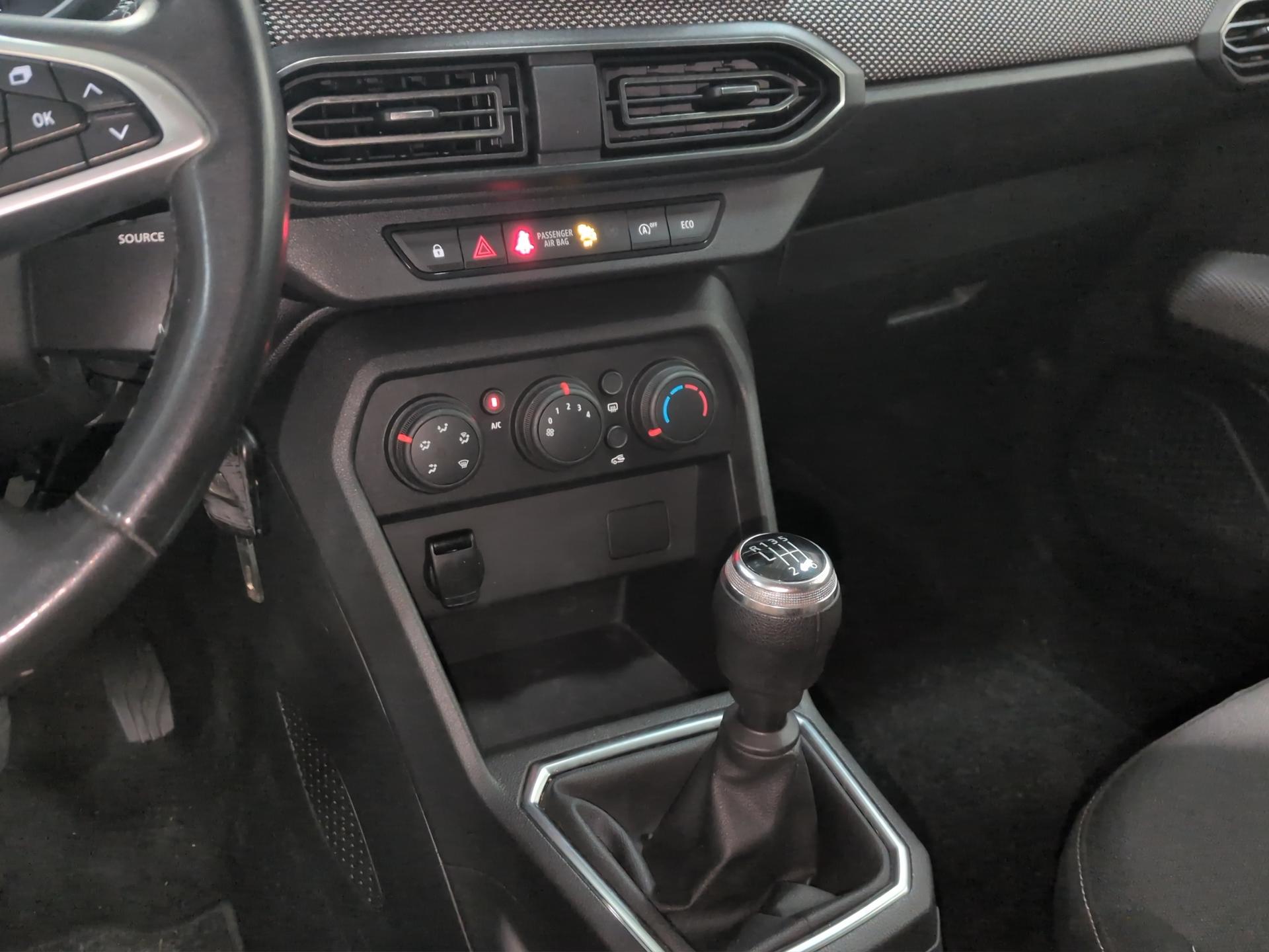 DACIA Jogger TCe 110 Comfort-image-11