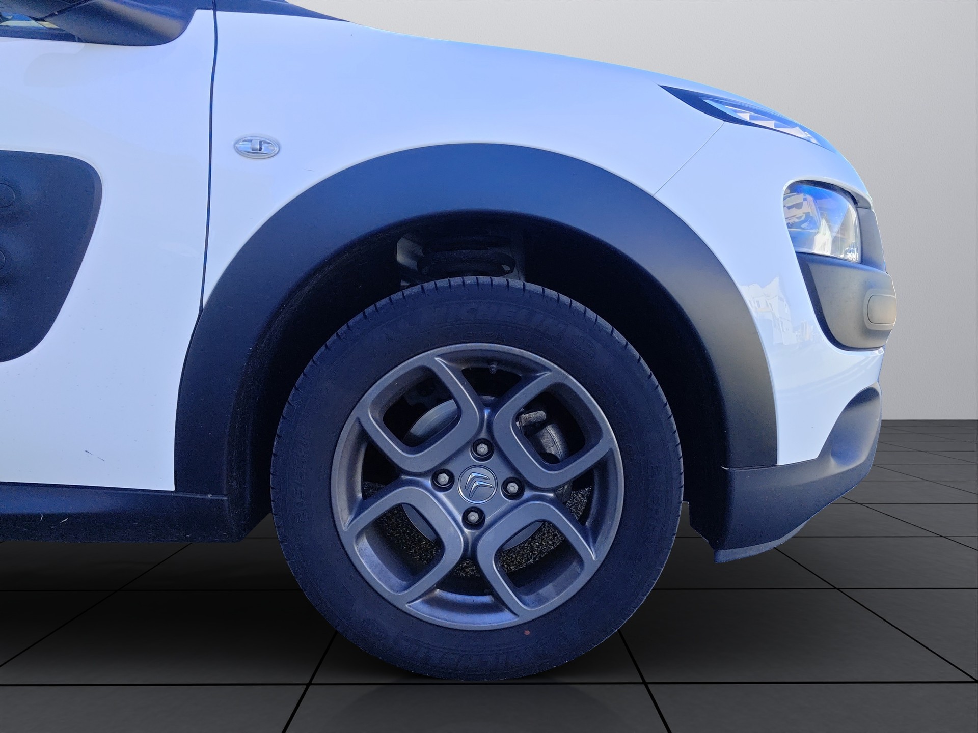 CITROEN C4 Cactus 1.2 e-VTi Feel Edition ETG-image-11