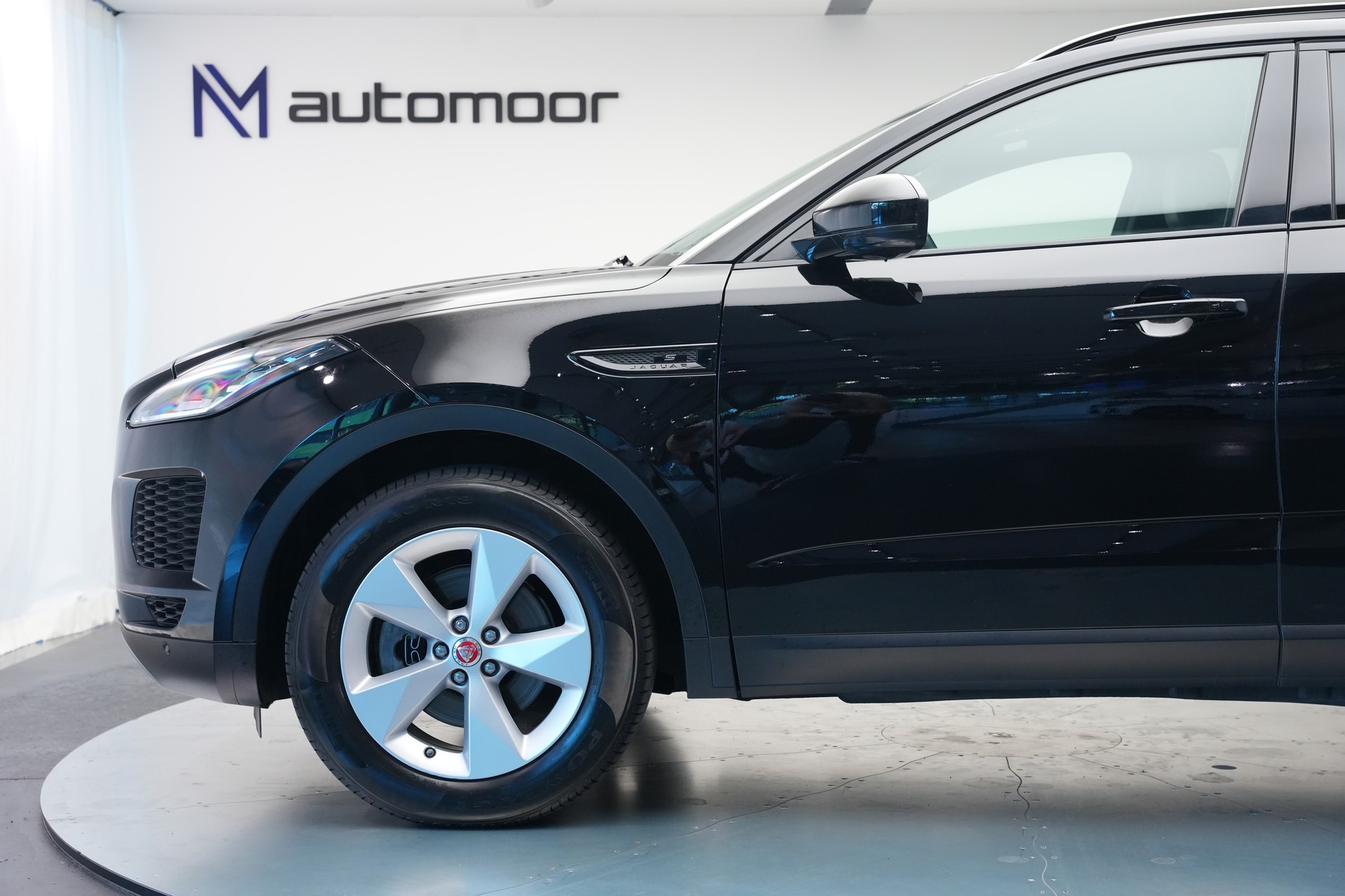 JAGUAR E-Pace 2.0d D150 S AWD Automatik-image-38
