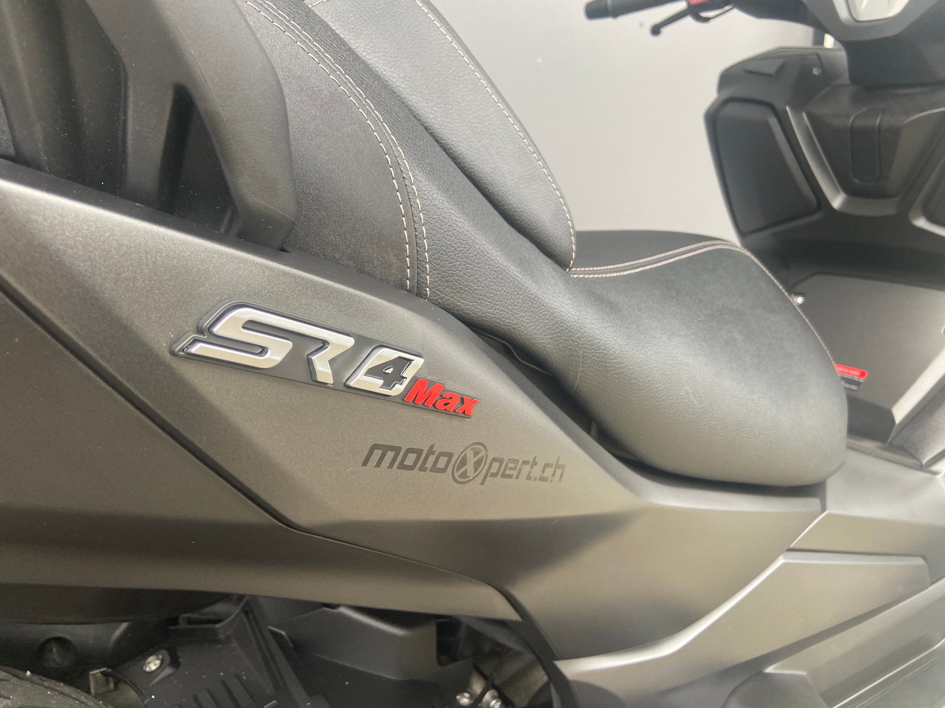 VOGE Max Luxury-image-8