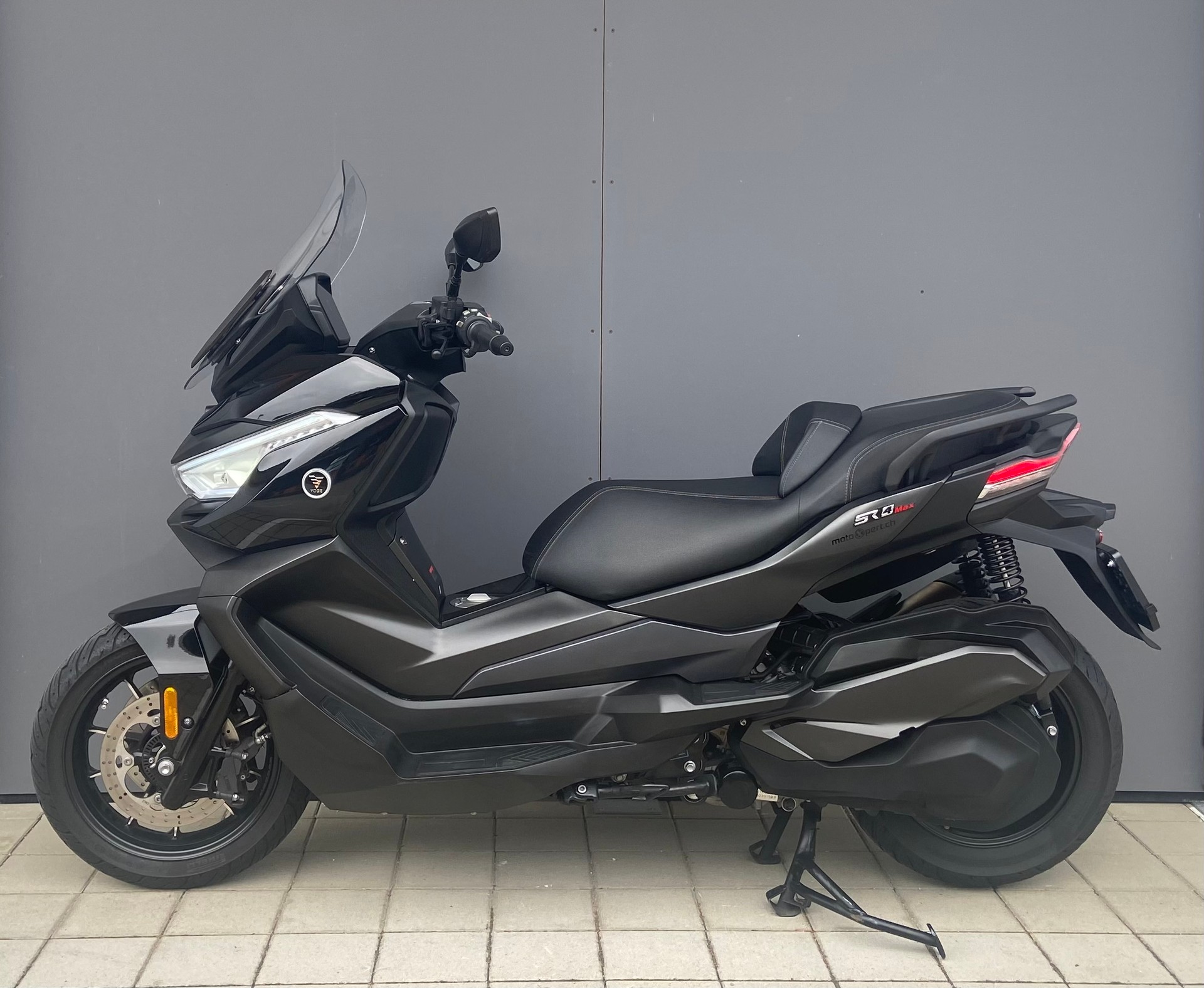 VOGE Max Luxury-image-2