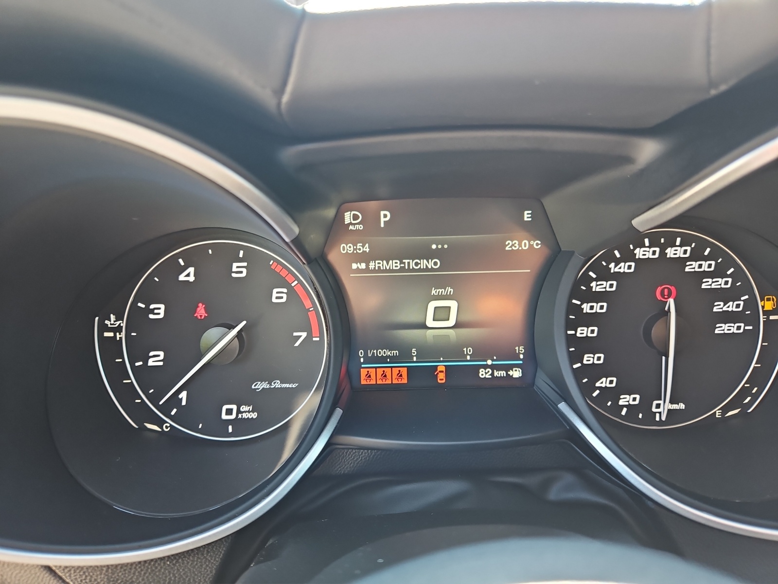 ALFA ROMEO Stelvio 2.0 Sport Q4 Automatic-image-10
