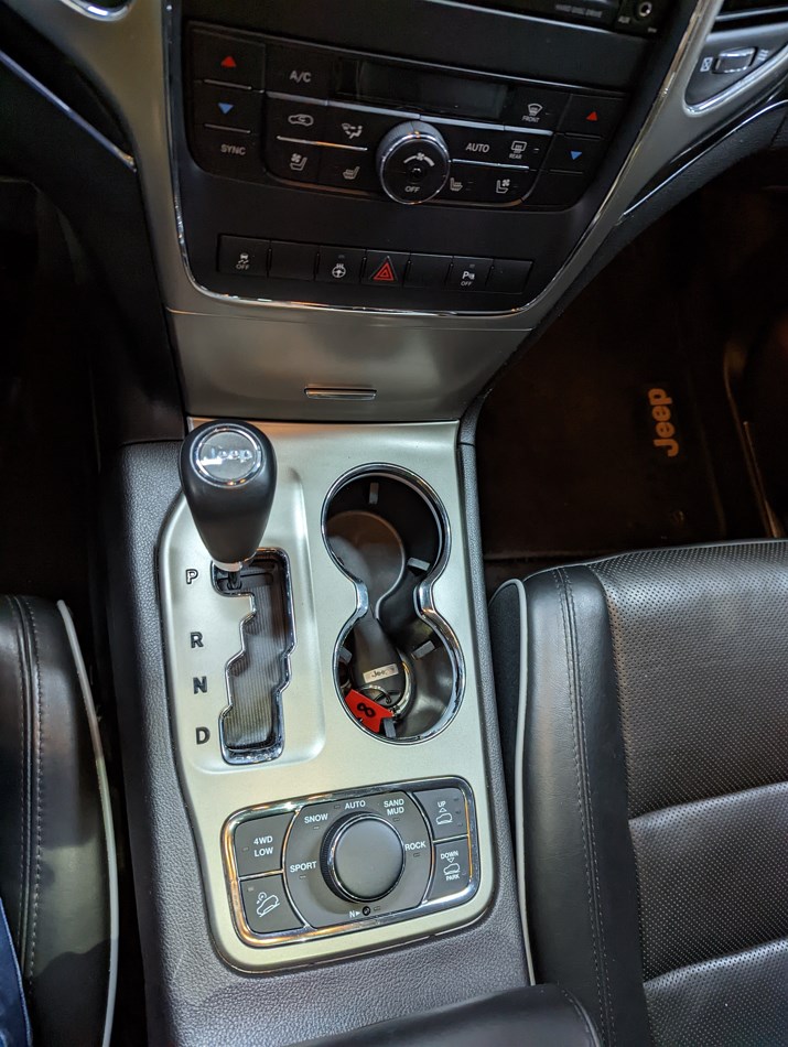 JEEP Grand Cherokee 3.0 CRD Overland Automatic-image-14