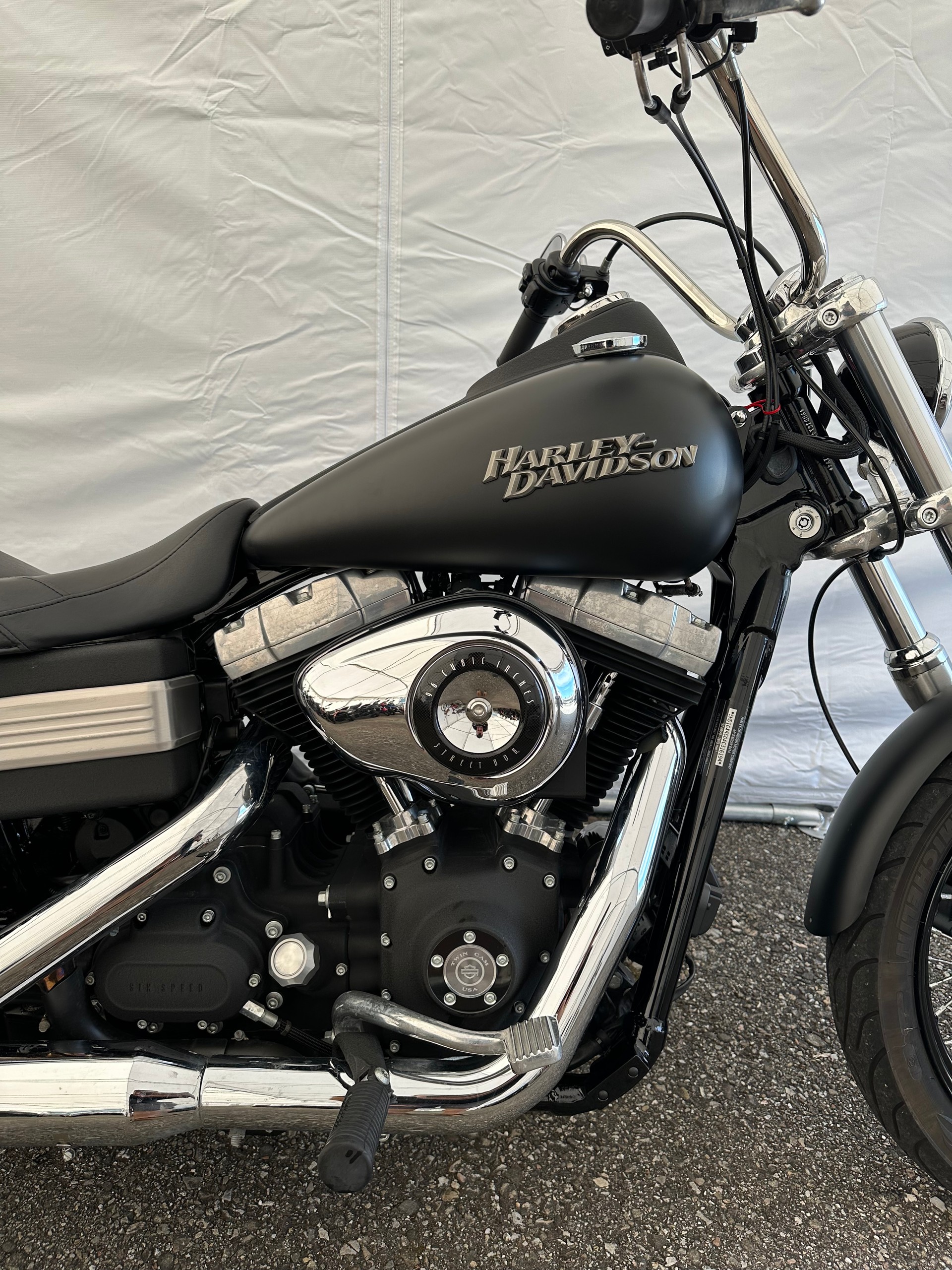 HARLEY-DAVIDSON FXDBI Dyna Street Bob-image-1
