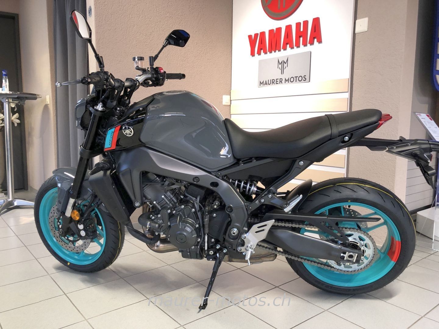 YAMAHA MT 09-image-3