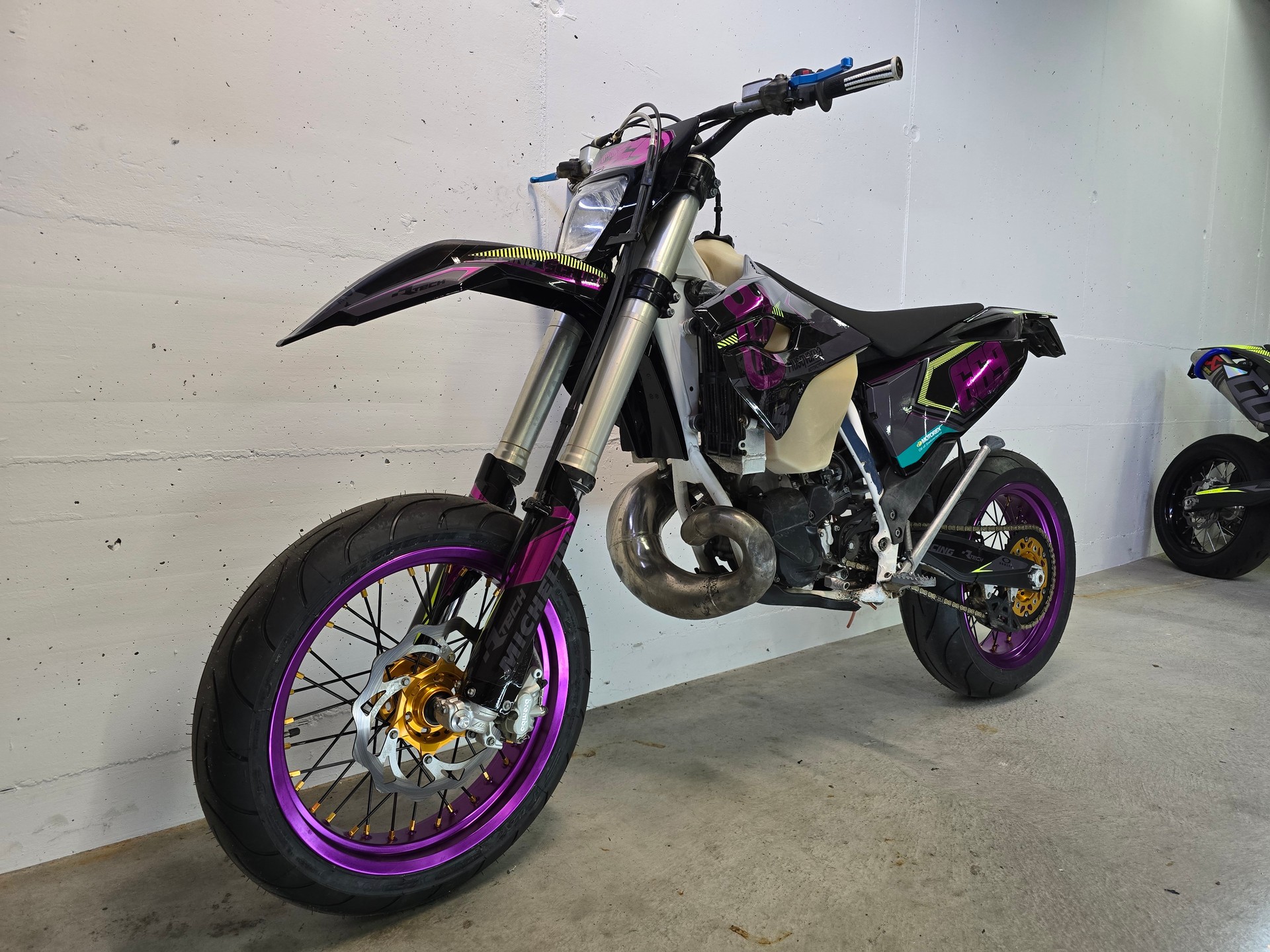 HUSQVARNA 250 TE 2T-image-8