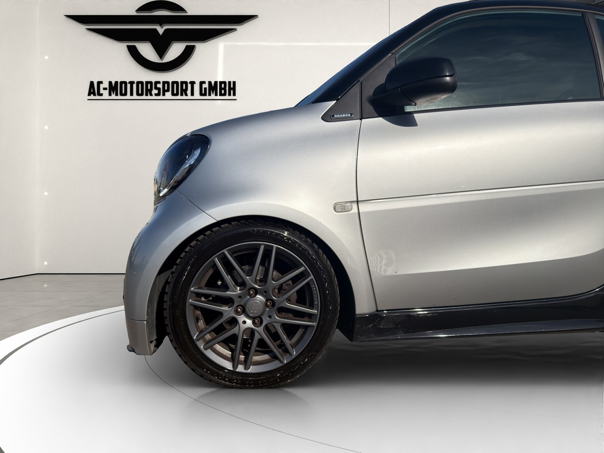 SMART fortwo Brabus Edition twinmatic-image-8