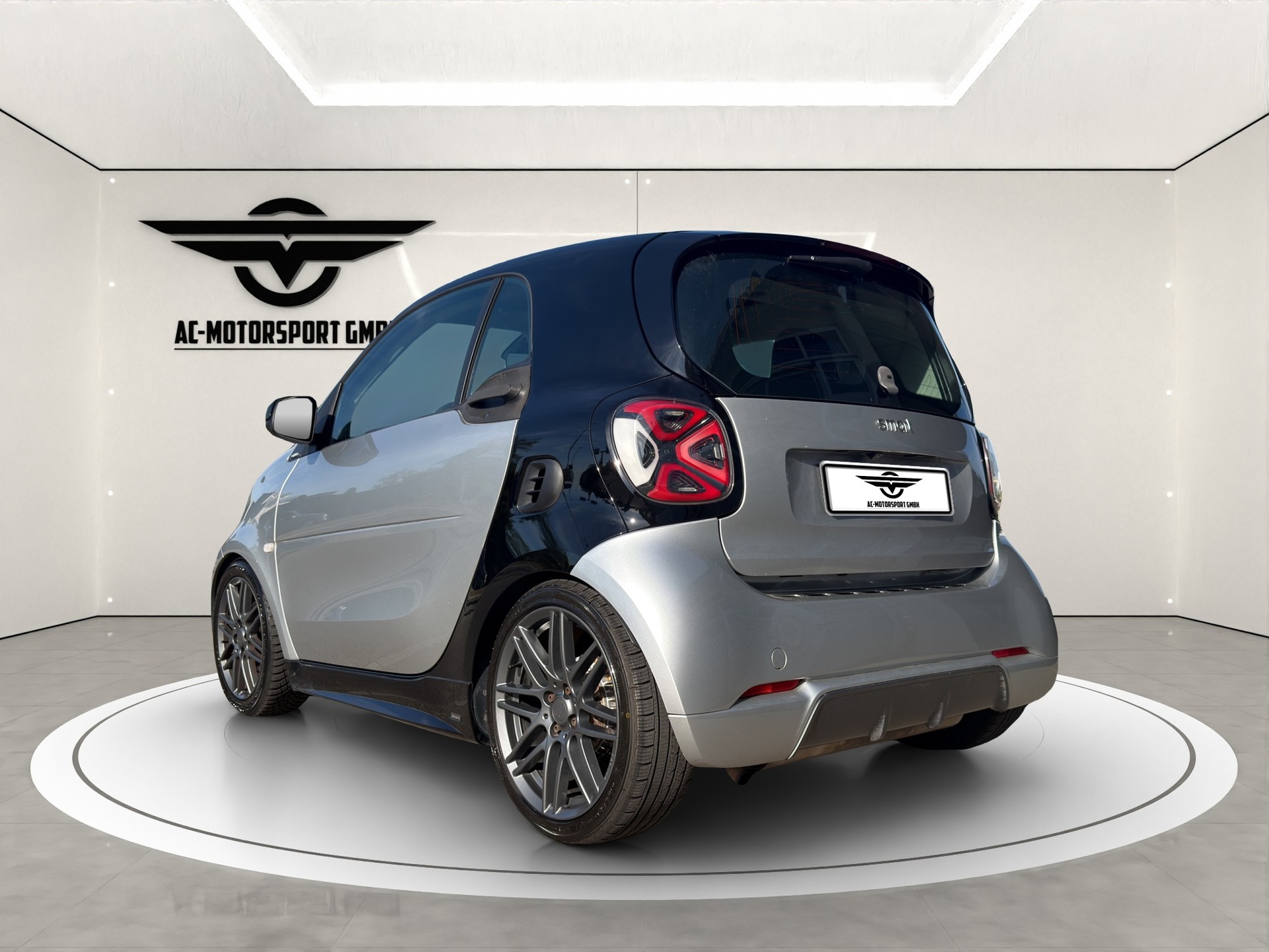 SMART fortwo Brabus Edition twinmatic-image-2
