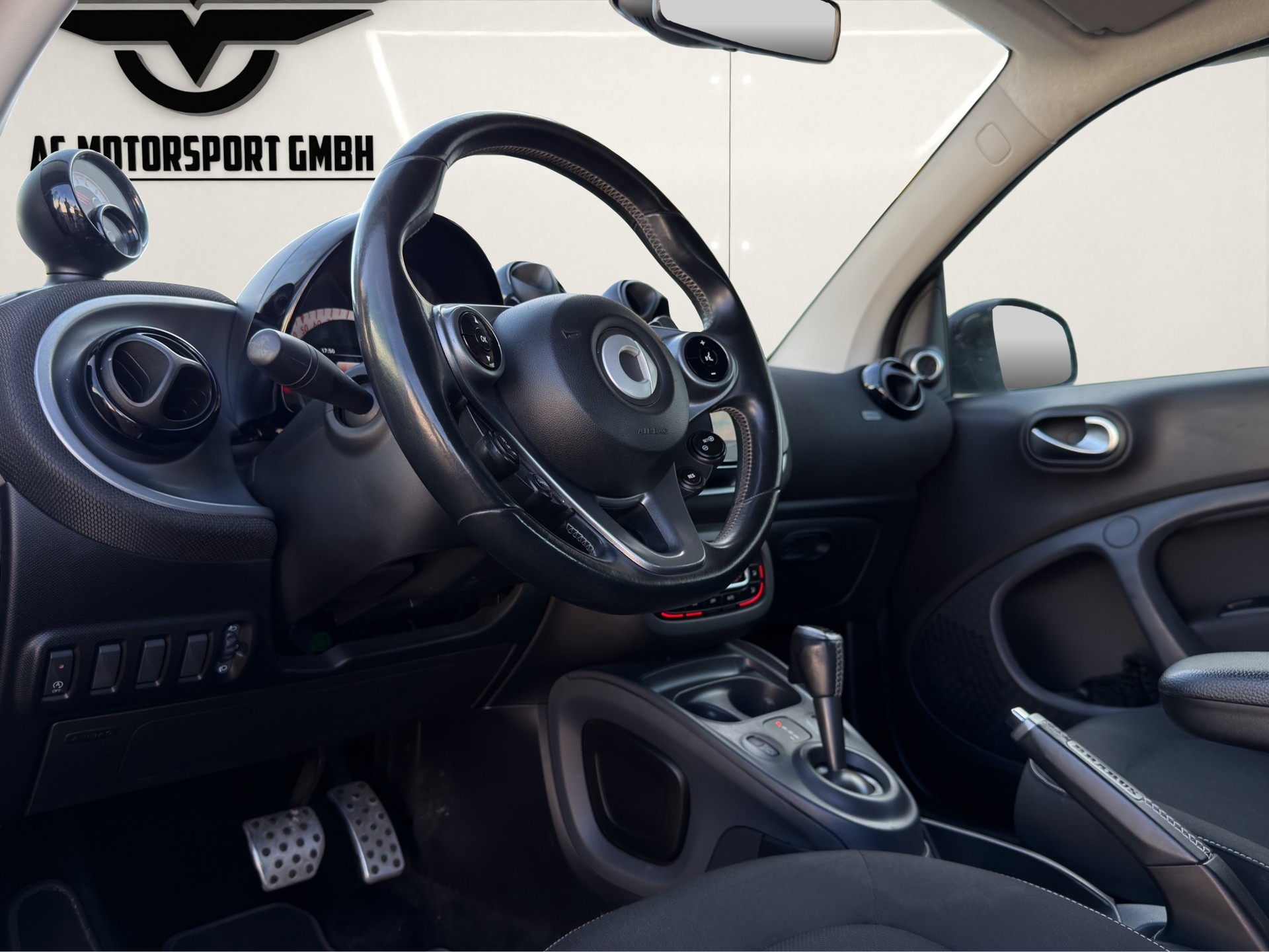 SMART fortwo Brabus Edition twinmatic-image-9