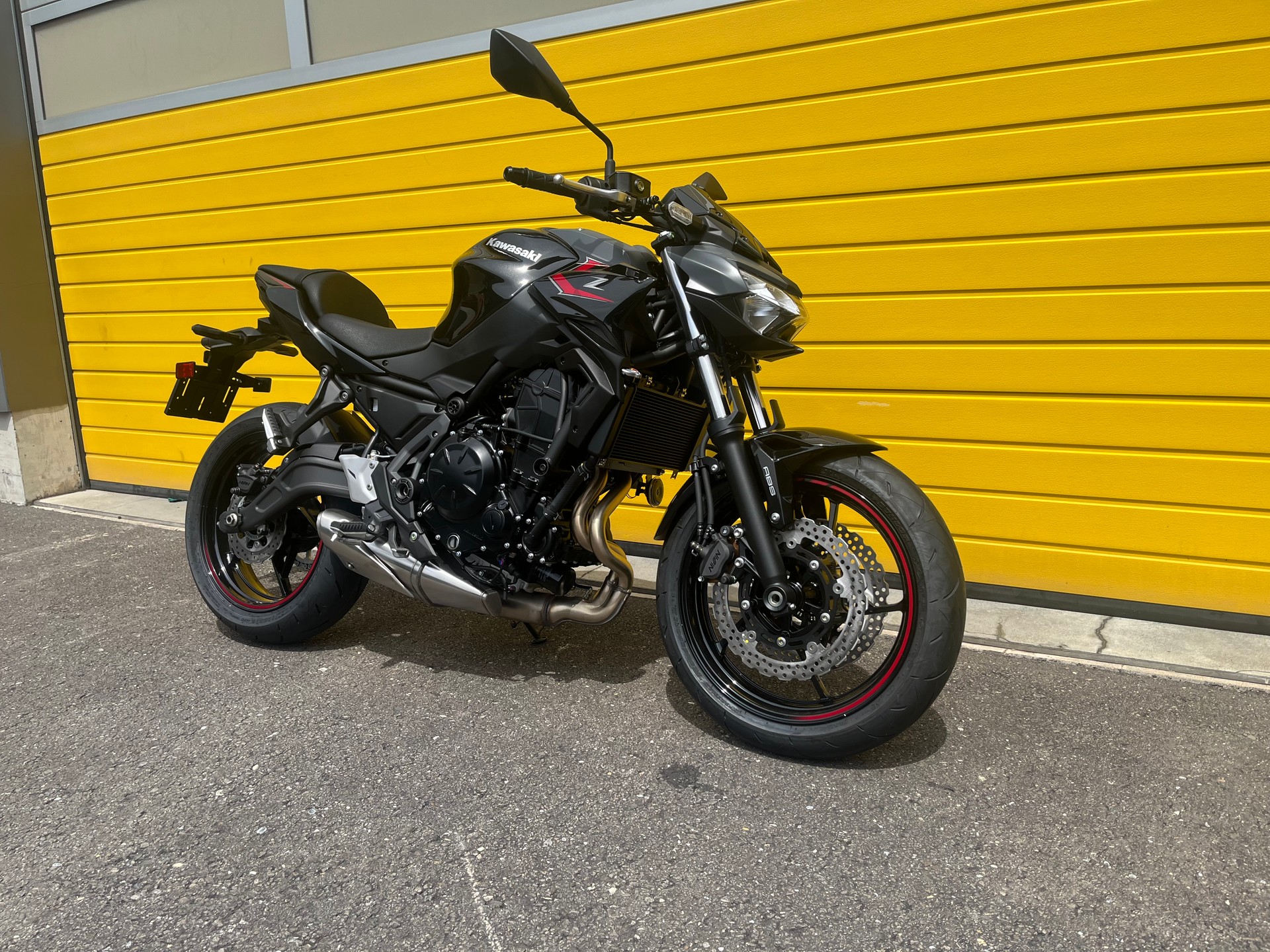 KAWASAKI Z 650 (35kW)-image-1