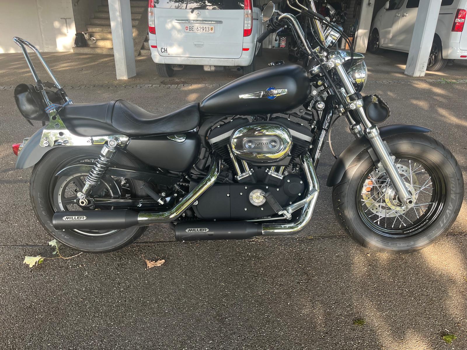 HARLEY-DAVIDSON XL 1200 CB Sportster Custom