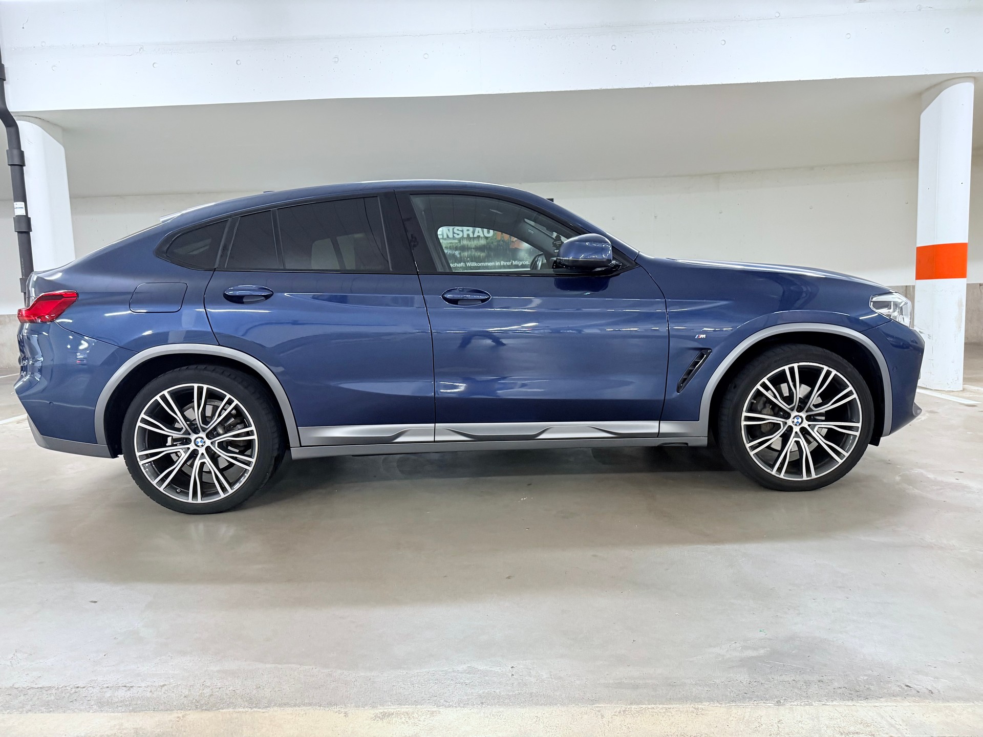 BMW X4 xDrive 25d M Sport X Steptronic-image-2