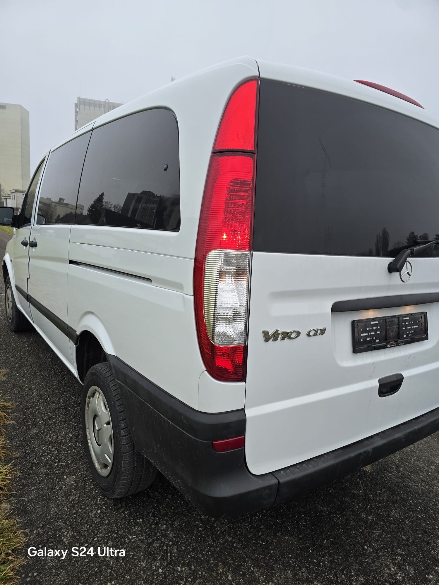MERCEDES-BENZ Vito 113 CDI Mixto EL 4Matic A-image-5