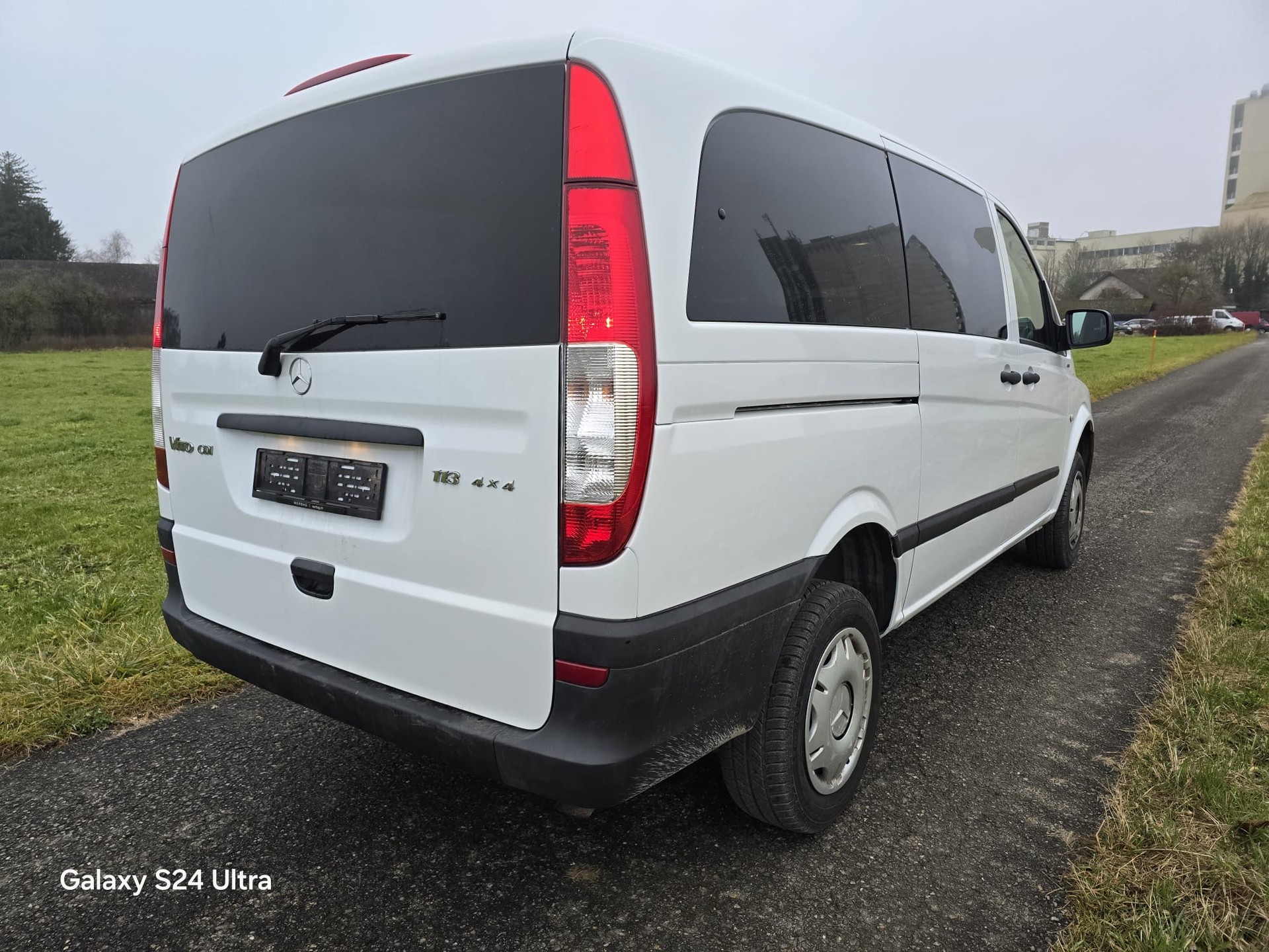 MERCEDES-BENZ Vito 113 CDI Mixto EL 4Matic A-image-7
