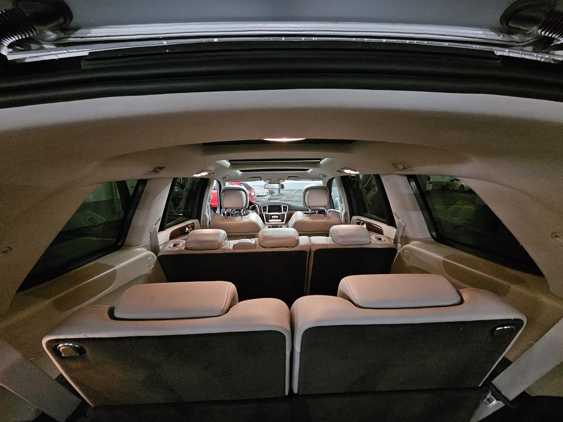 MERCEDES-BENZ GL 63 AMG 4Matic Speedshift Plus 7G-Tronic-image-9