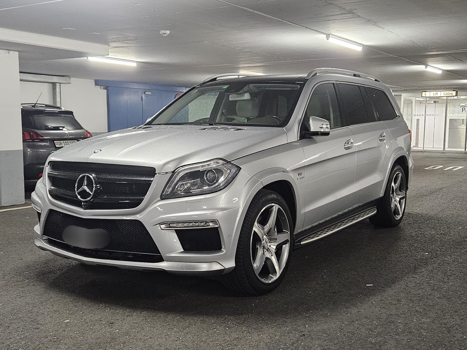 MERCEDES-BENZ GL 63 AMG 4Matic Speedshift Plus 7G-Tronic-image-4