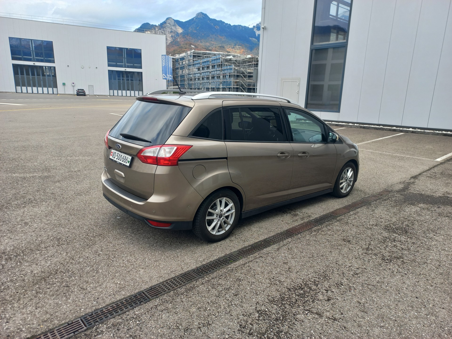 FORD GrC-Max 1.5 TDCi Trend PowerShift-image-3
