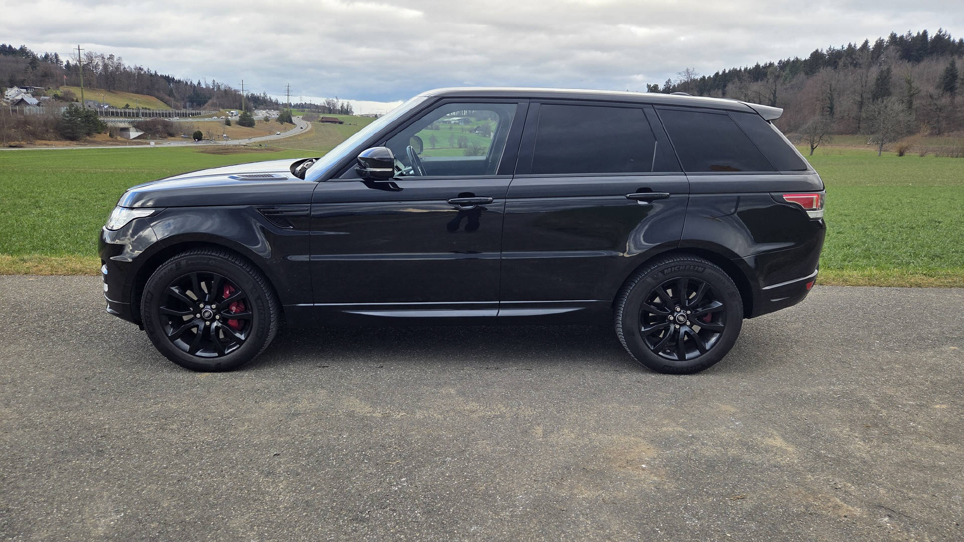 LAND ROVER Range Rover Sport 3.0 SDV6 Aut-showroom-element-2