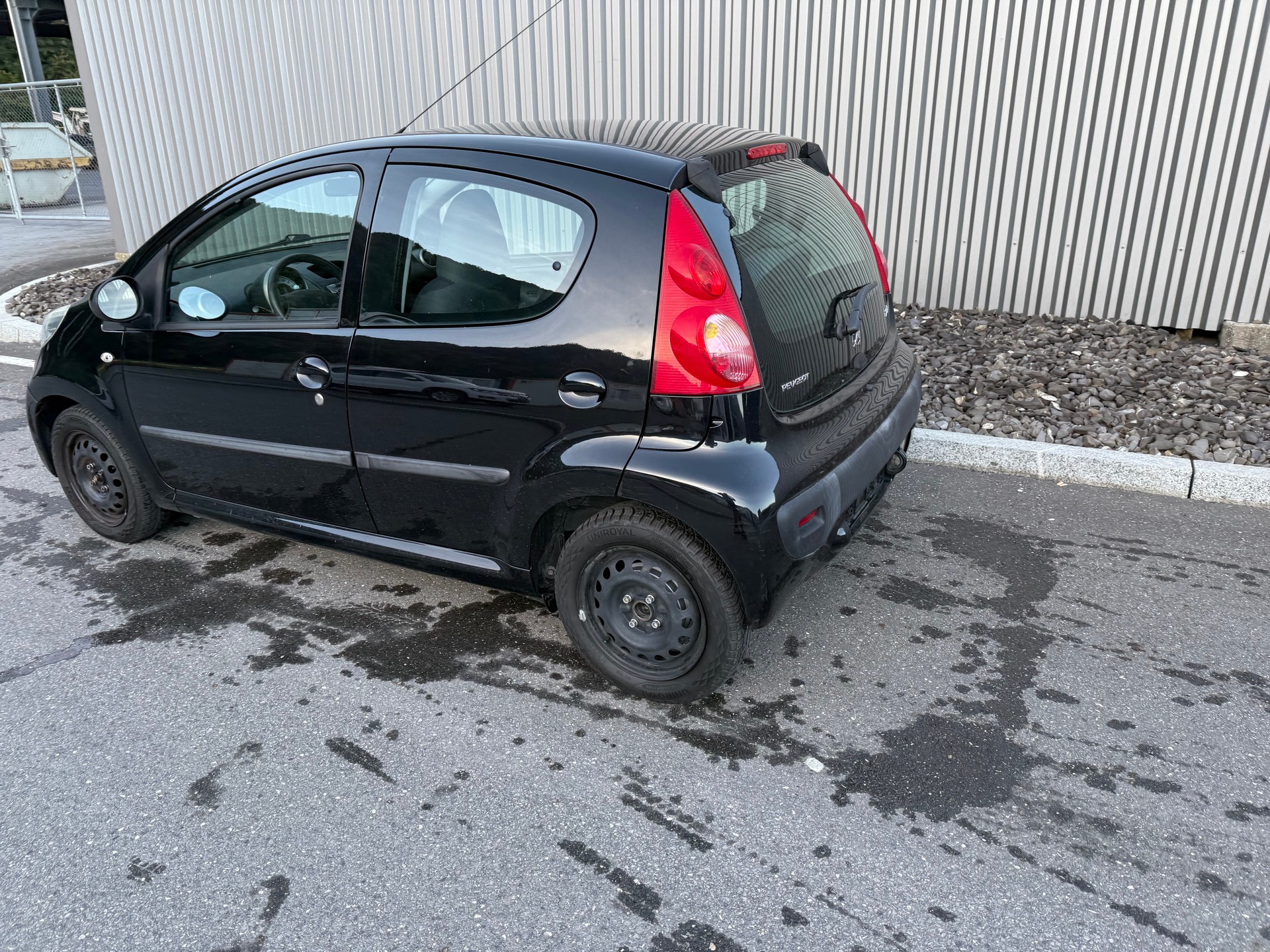 PEUGEOT 107 1.0 Trendy-showroom-element-2