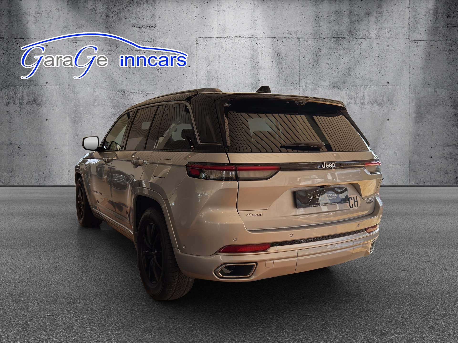 JEEP Hemi Summit Reserve-image-2