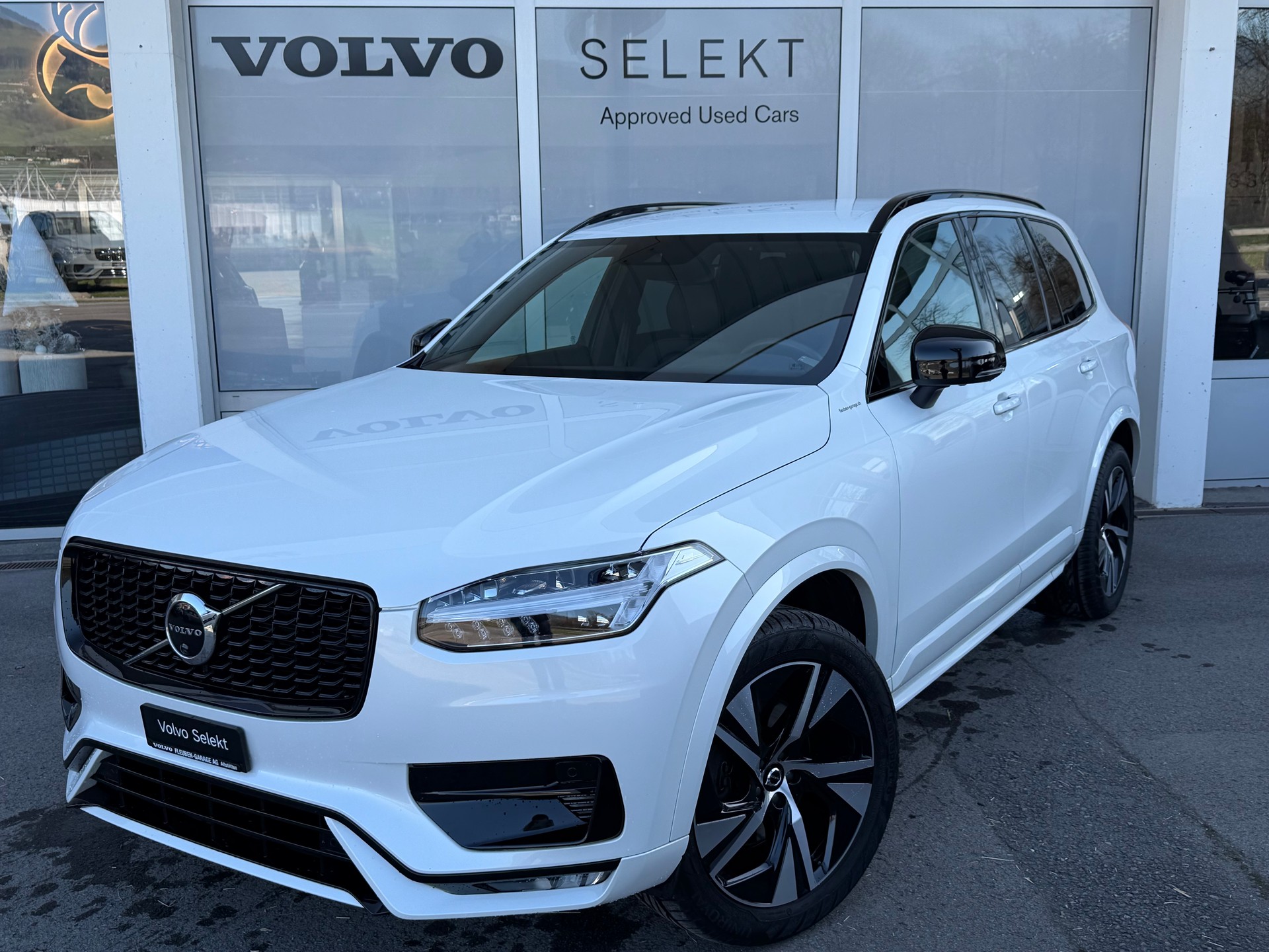 VOLVO XC90 B5 Diesel Mild Hybrid AWD R-Design Geartronic