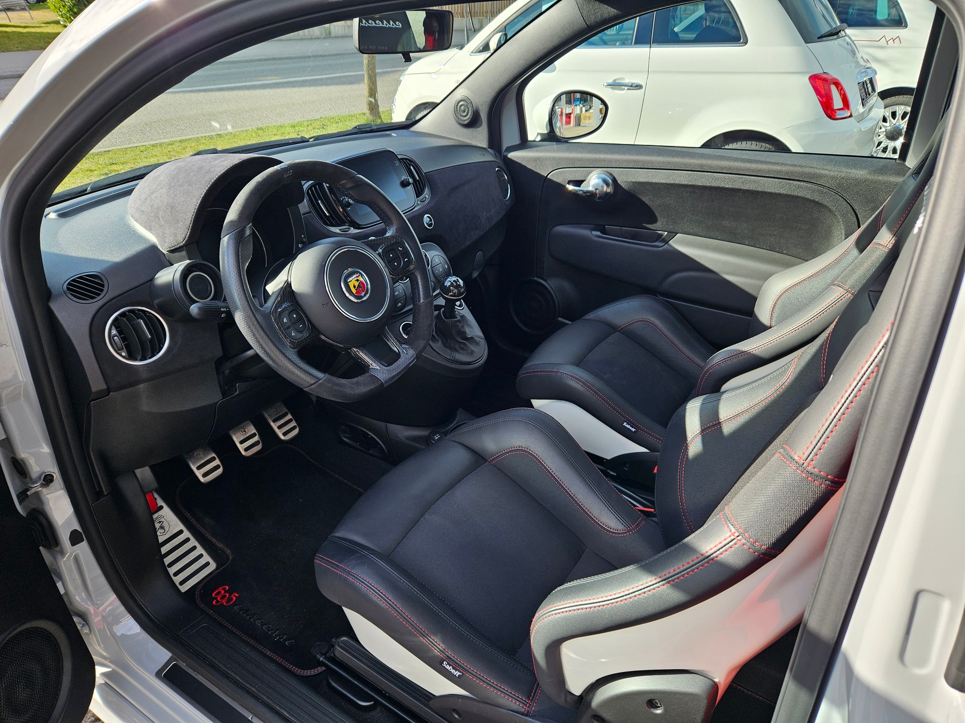 FIAT 695 1.4 16V Turbo Abarth Esseesse-image-6
