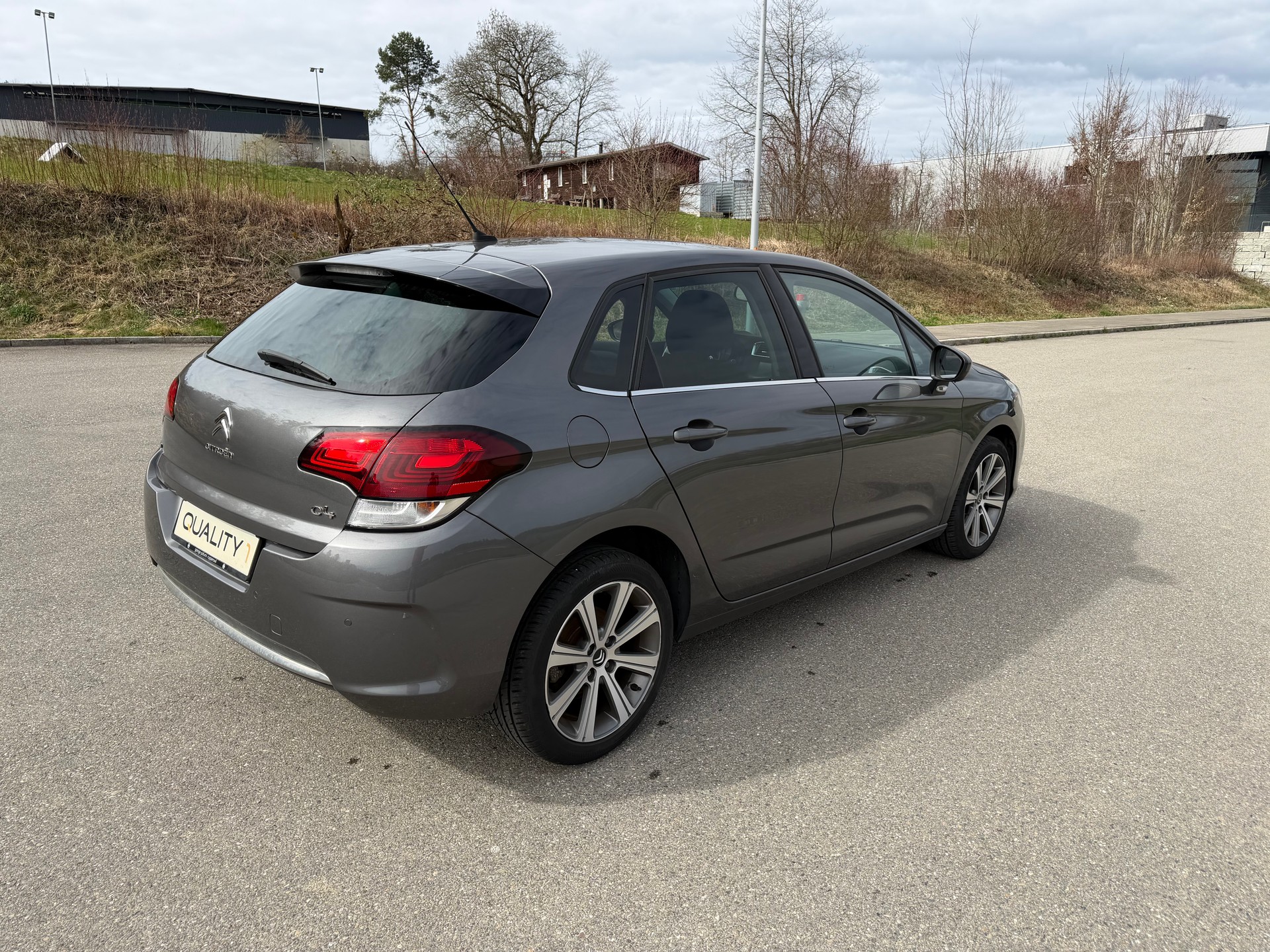 CITROEN C4 1.2 Pure Tech Feel Edition Automatic-image-3