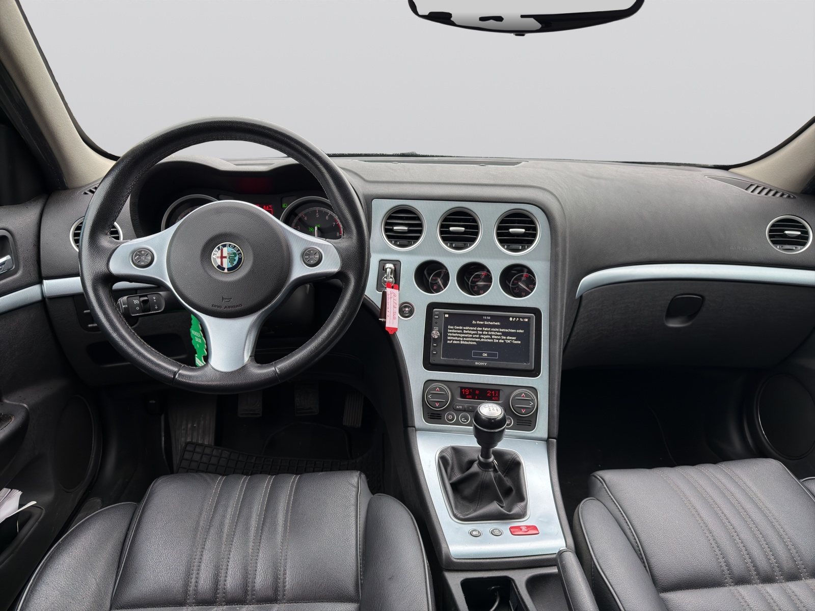 ALFA ROMEO 159 3.2 JTS Q4 Distinctive-image-12