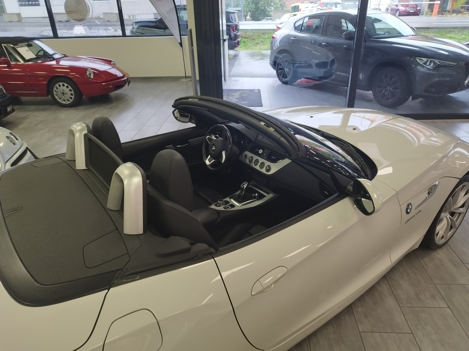BMW Z4 sDrive20i Steptronic-image-12
