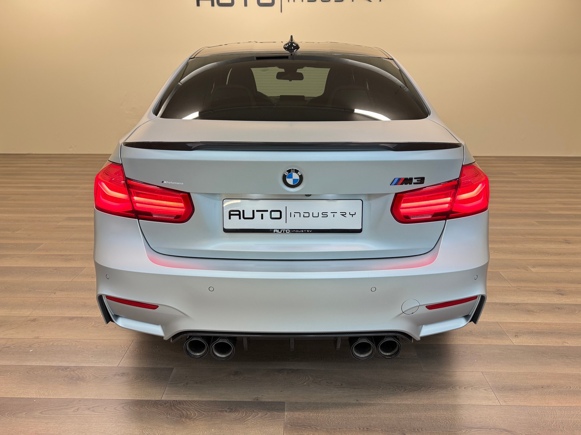 BMW M3 Manufaktur Competition Drivelogic-image-8