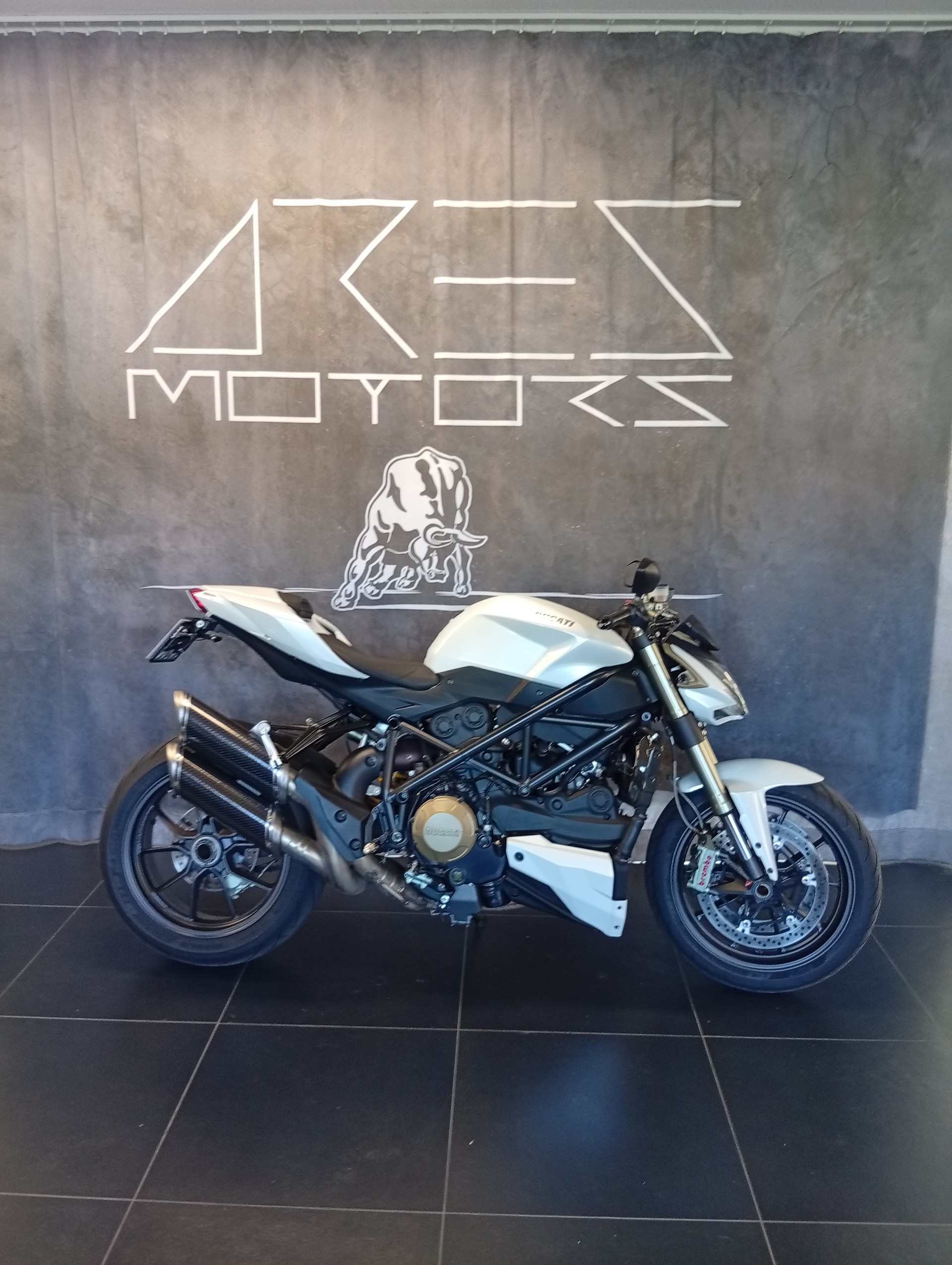 DUCATI Streetfighter 1099