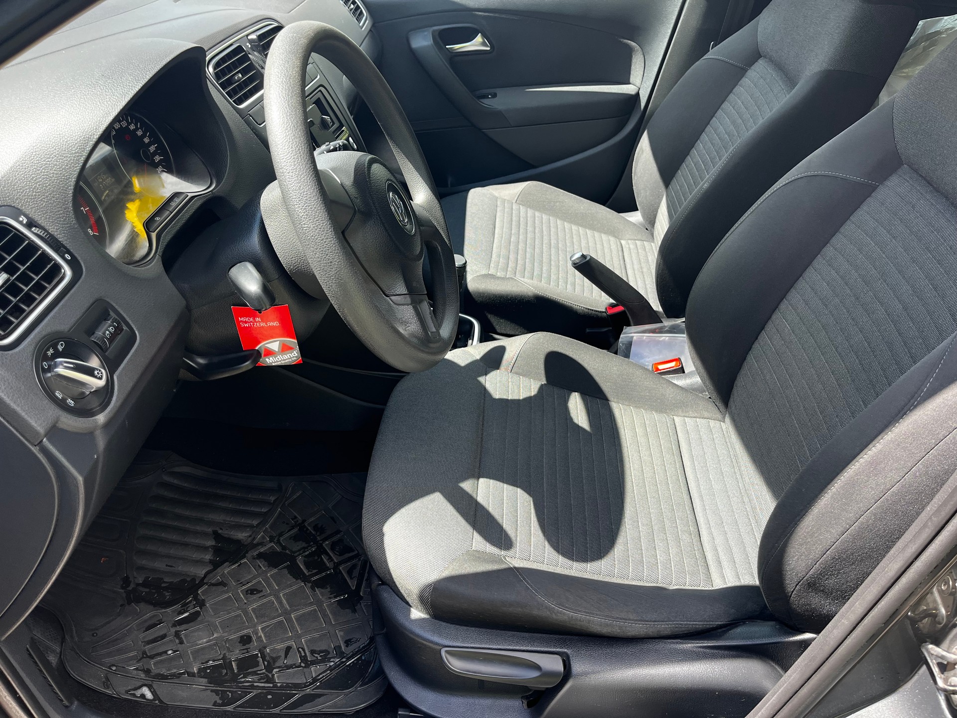 VW Polo 1.2 12V Comfortline-image-12
