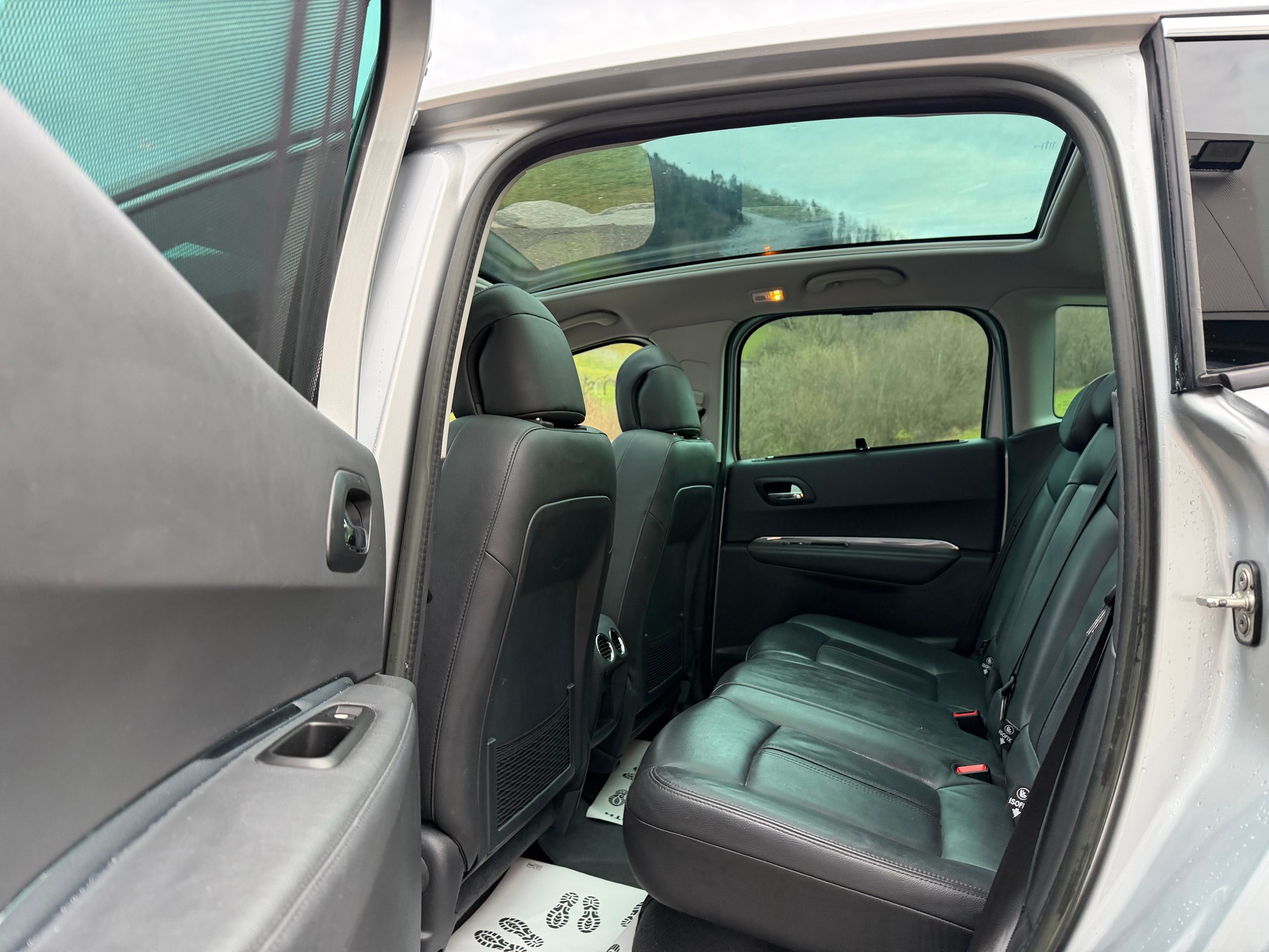 PEUGEOT 3008 1.6 16V T Platinum Tiptronic-image-10