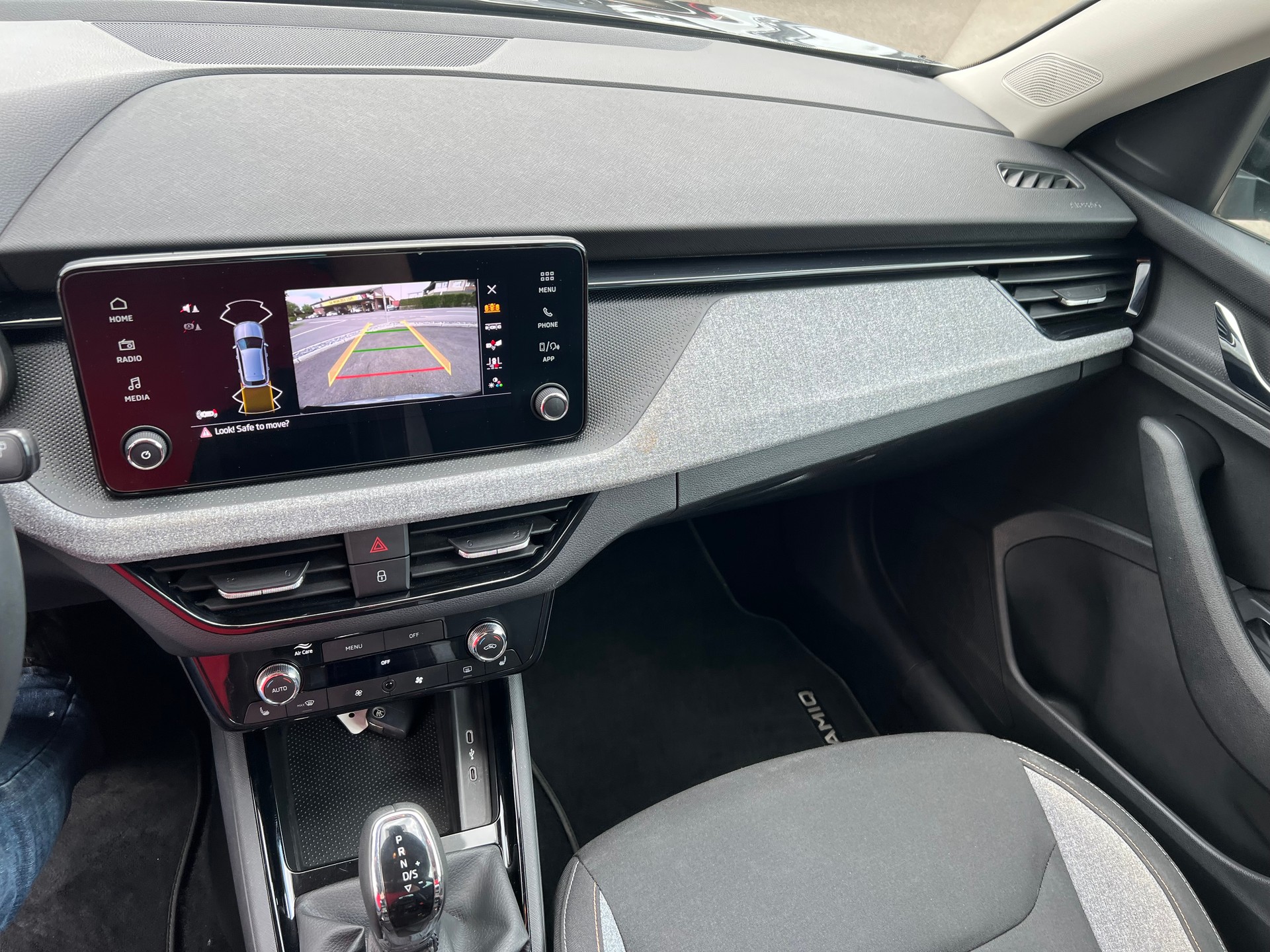SKODA Kamiq 1.5 TSI Dynamic DSG-image-19