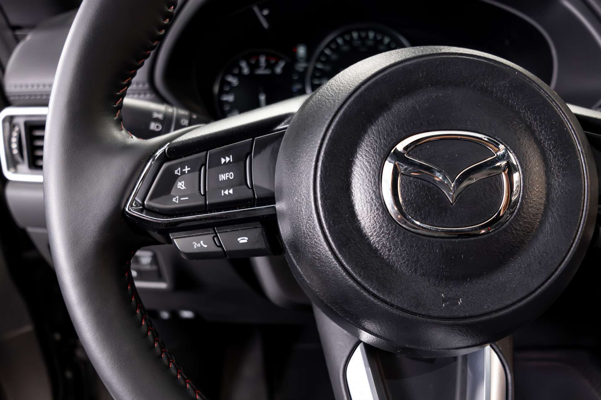 MAZDA CX-5 e-Skyactiv-G 194 Homura AWD Automat-image-6