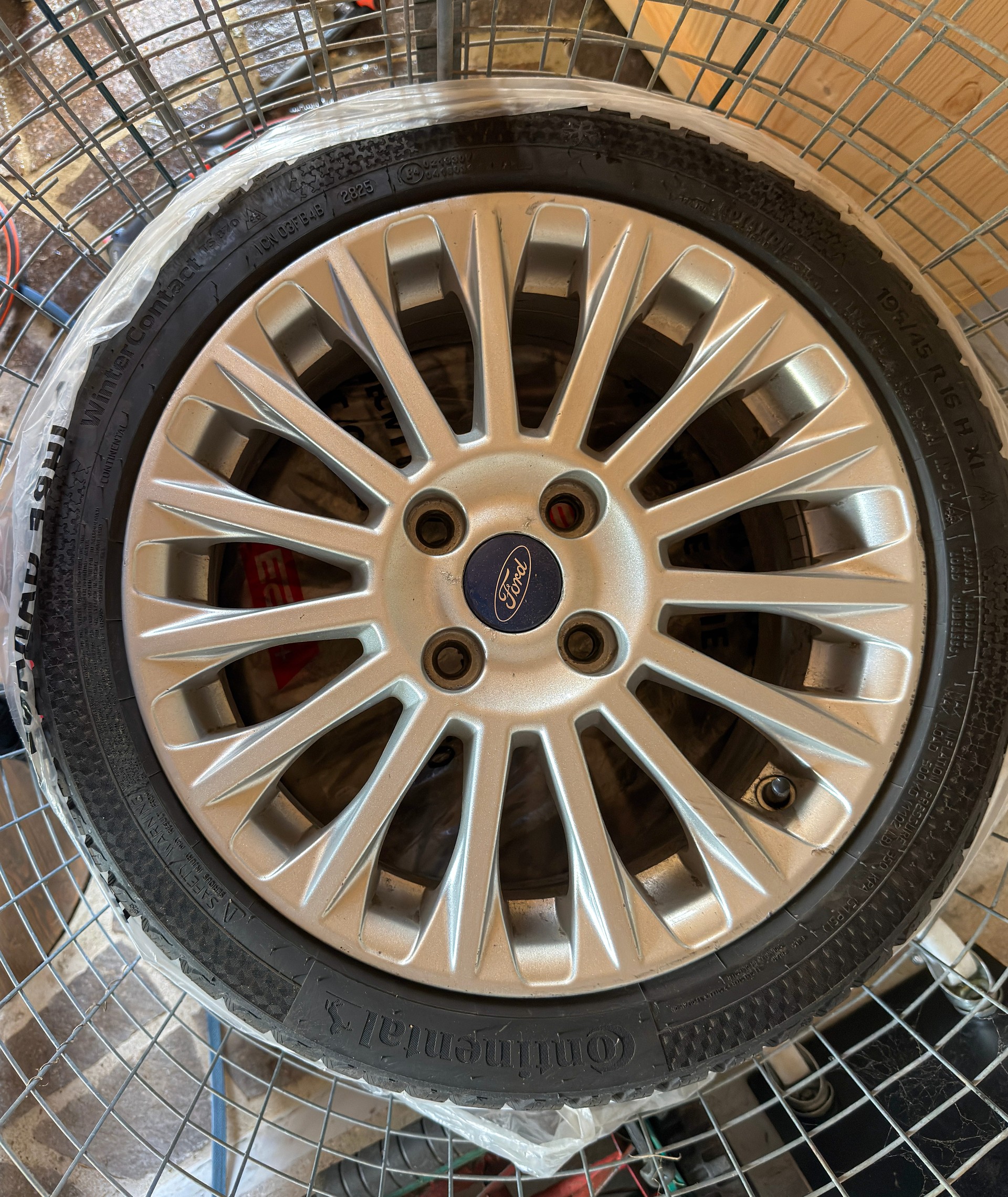 FORD 1.6 Ti-VCT Titanium-image-8
