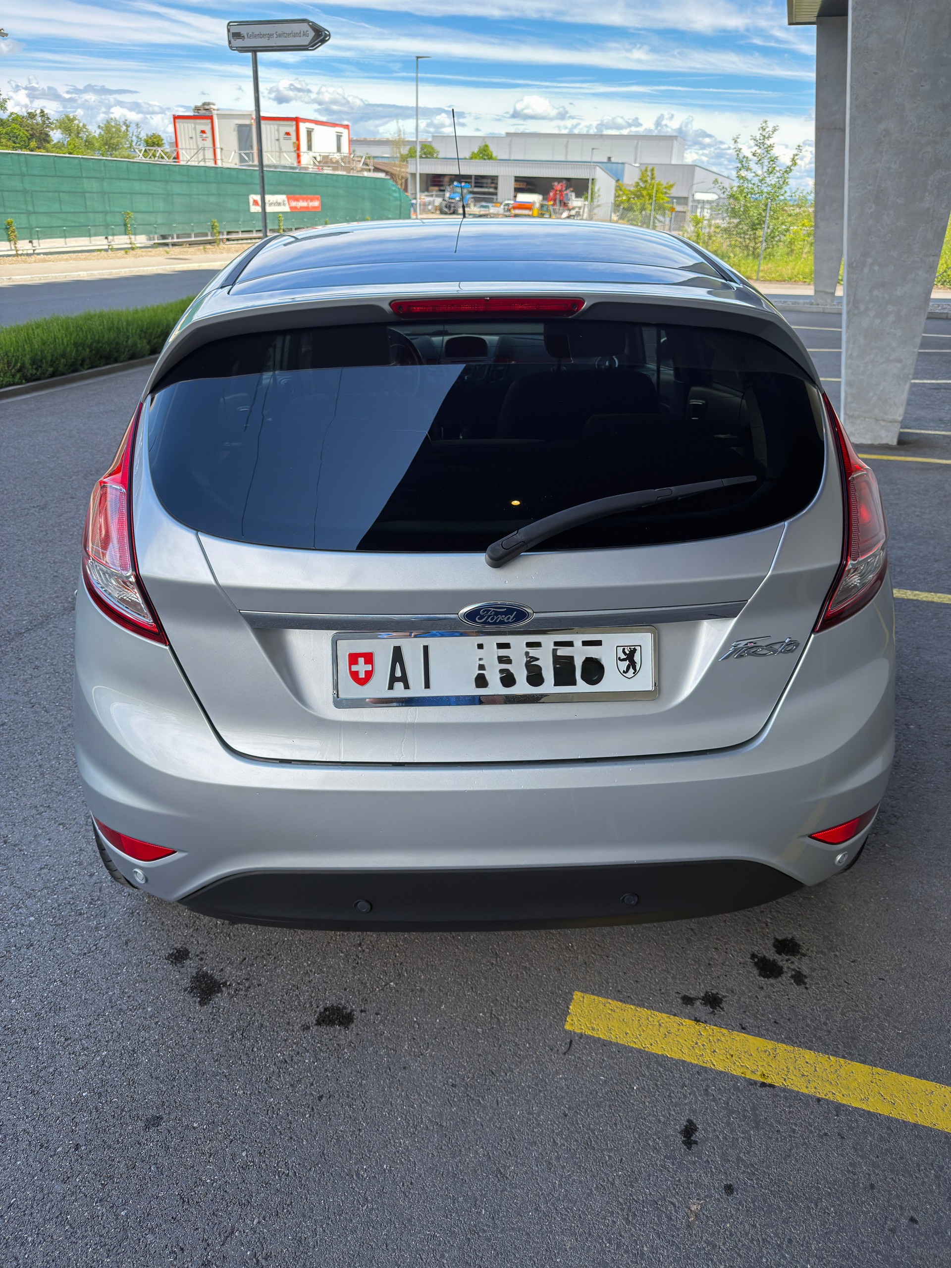 FORD 1.6 Ti-VCT Titanium-image-3