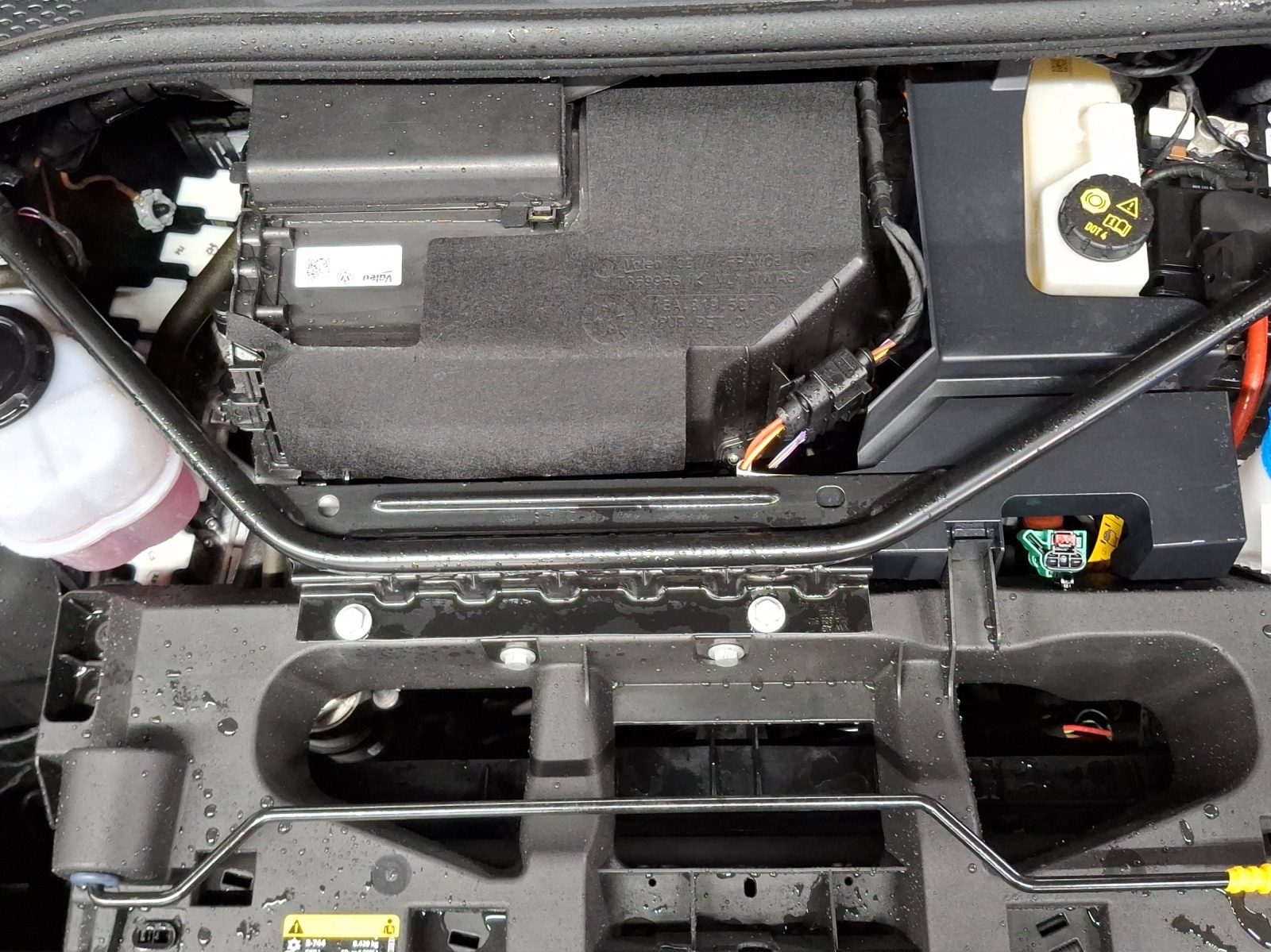 VW ID.5 Pro Performance 77 kWh-image-16