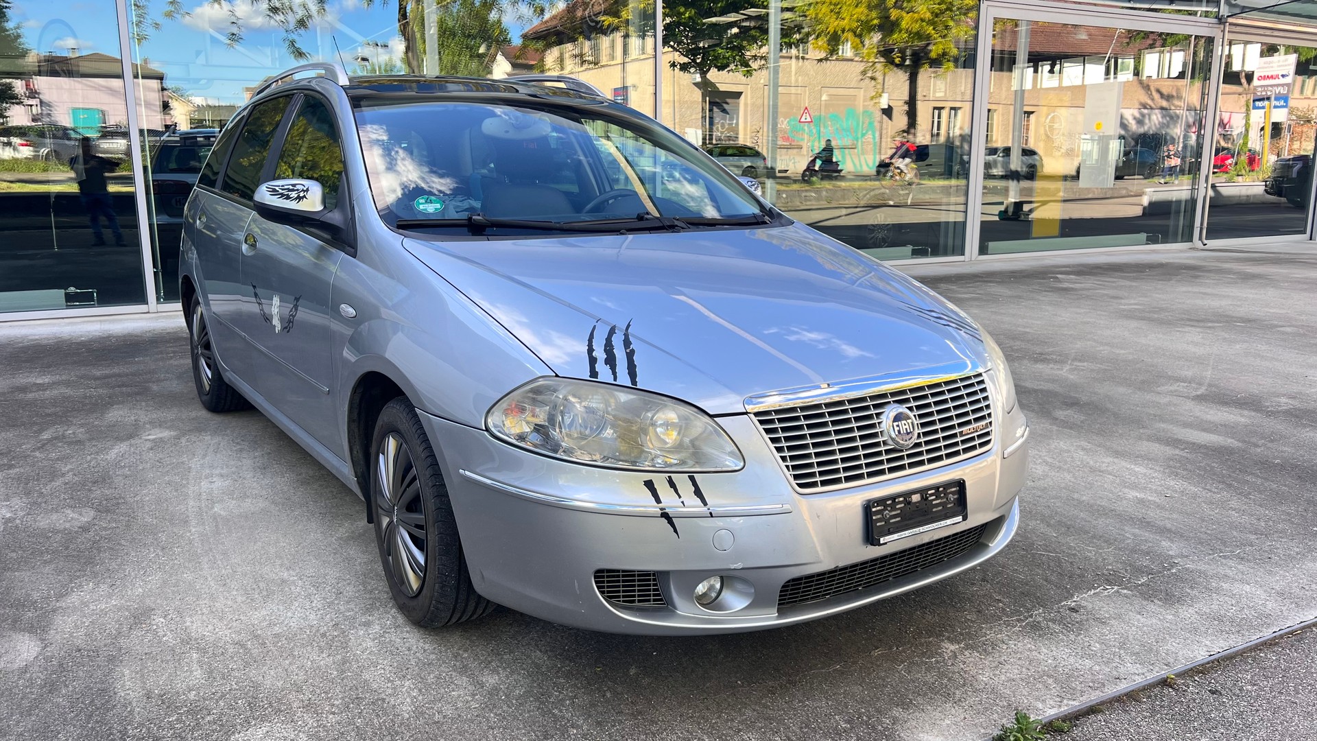 FIAT CROMA-image-1