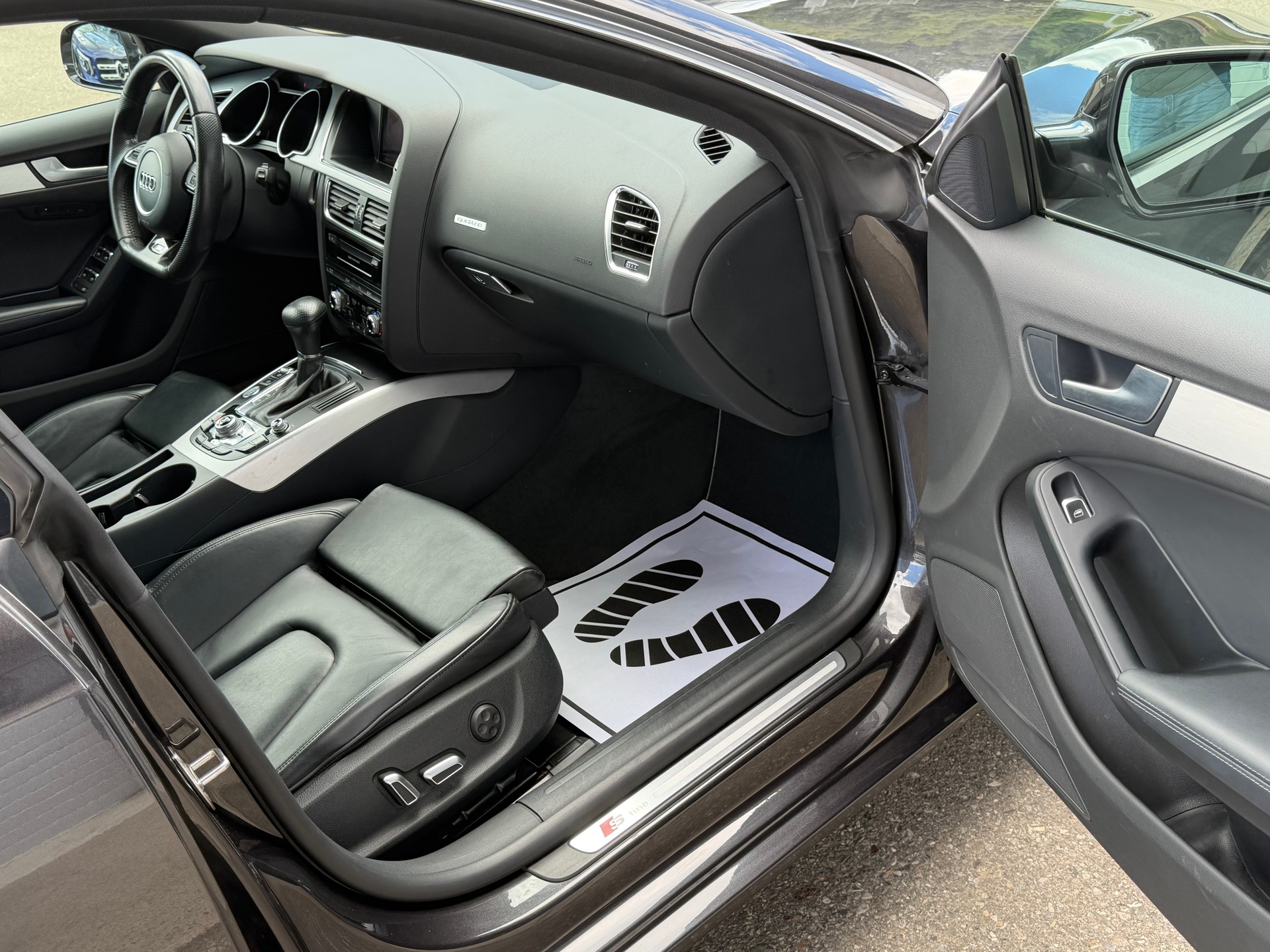 AUDI A5 Sportback 3.0 TDI quattro S-tronic 245PS, 3xS-Line-image-8