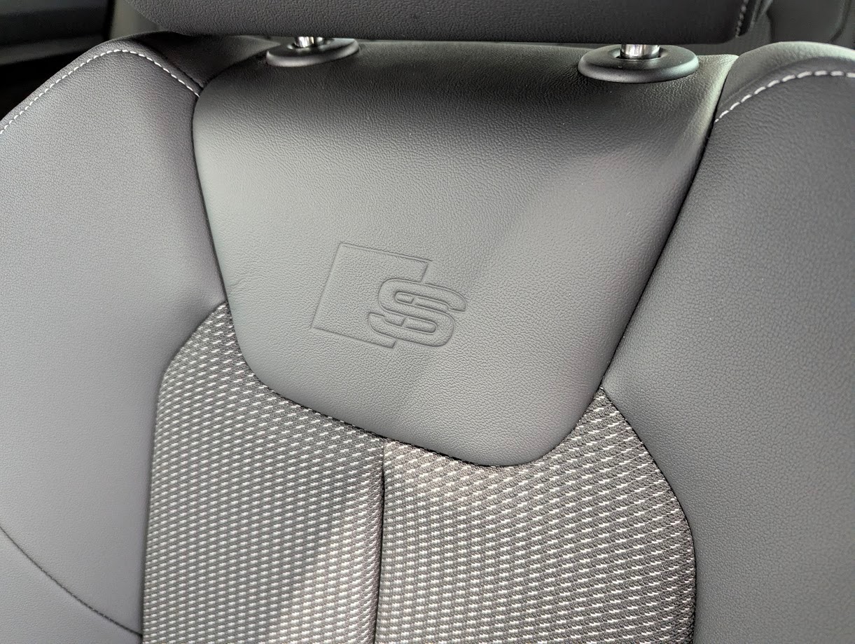 AUDI A1 Sportback 2.0 40 TFSI S Line S-Tronic*5J GAR S-LINE KOMPLETT VOLL-LED DÄMPFER NAVI+ ACC KEYLESS*-image-7