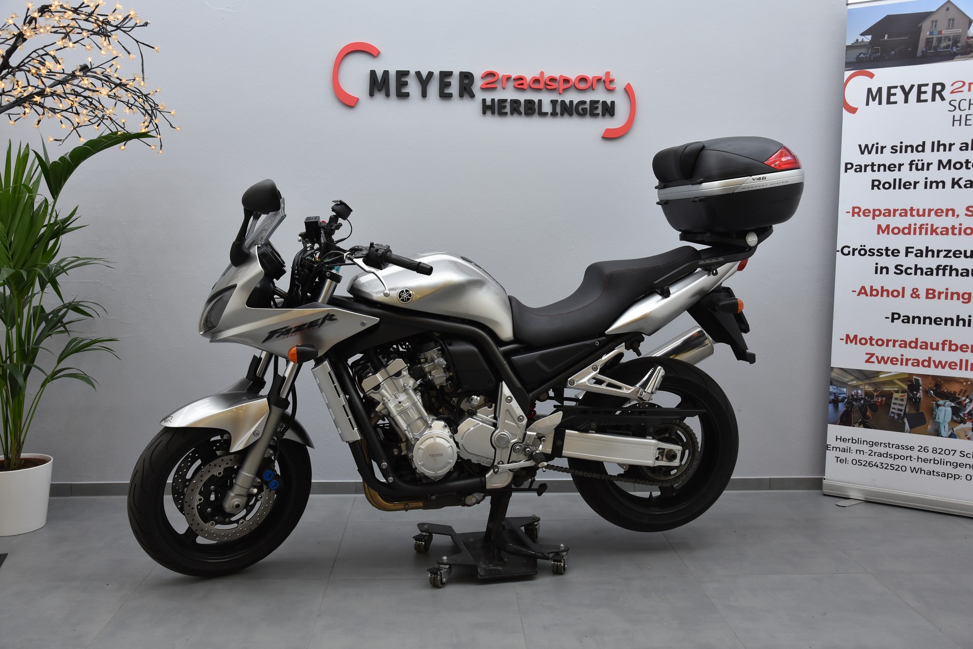 YAMAHA FZS 1000 Fazer-image-4
