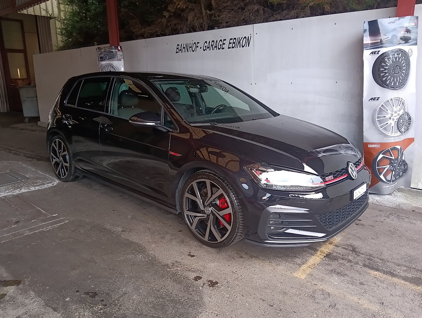 VW Golf 2.0 TSI GTI Performance