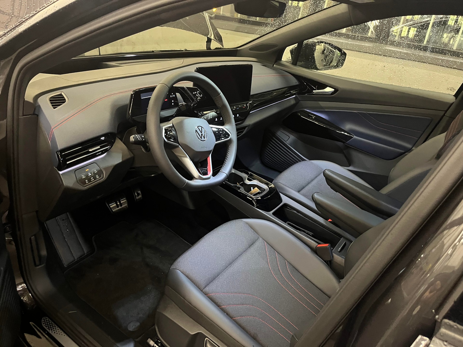 VW ID.4 GTX 4motion mit Werksgarantie & Batteriegarantie-image-5