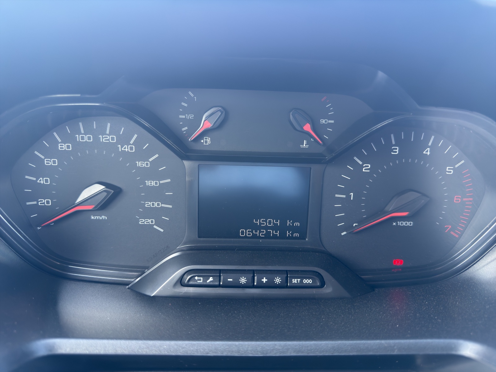 PEUGEOT Partner 1.5 Blue HDi s/s Premium 650kg-image-21