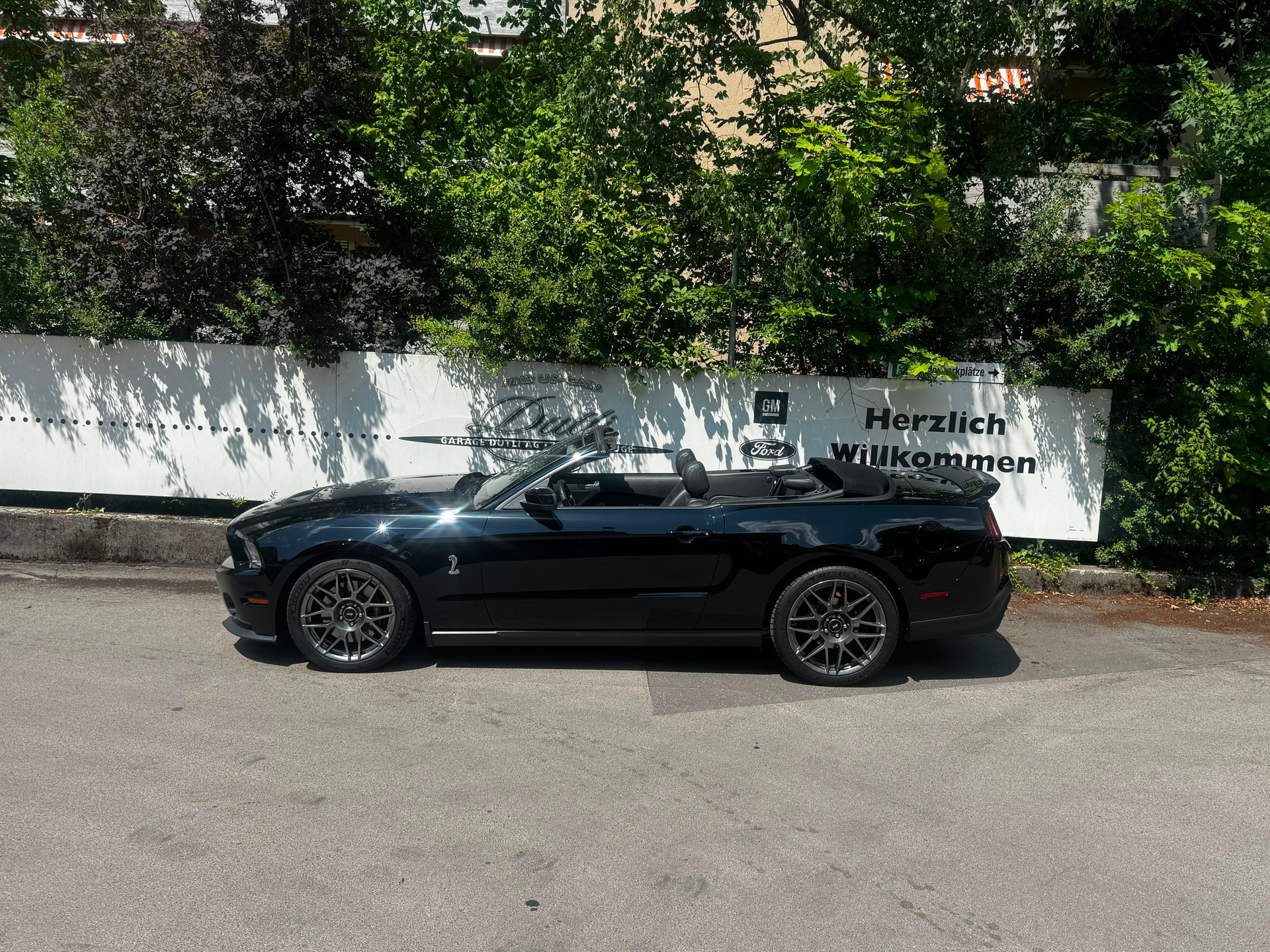 FORD Mustang Shelby GT500 Cabrio-image-3